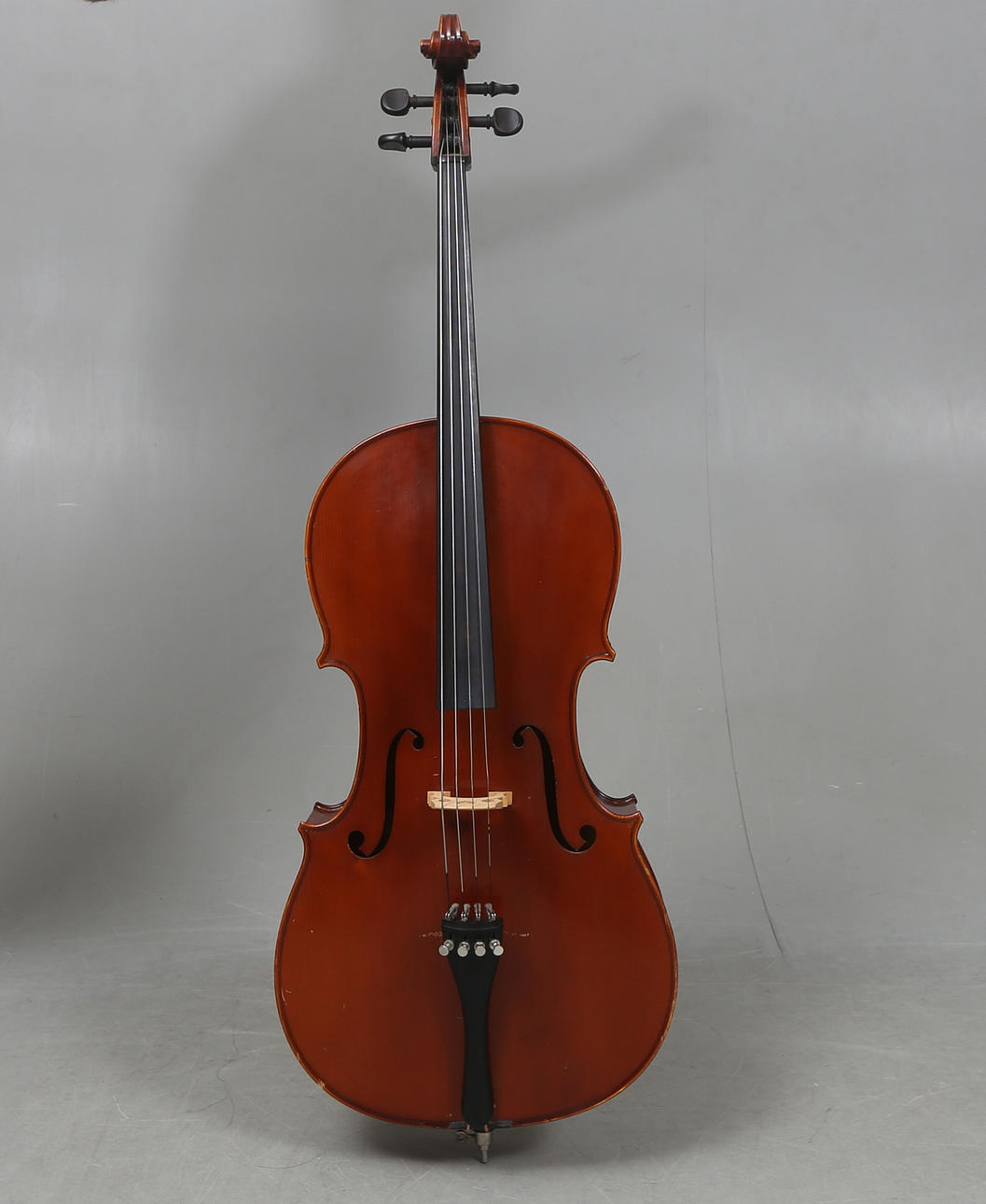 A 4/4 CELLO, Mittenwald, Germany.