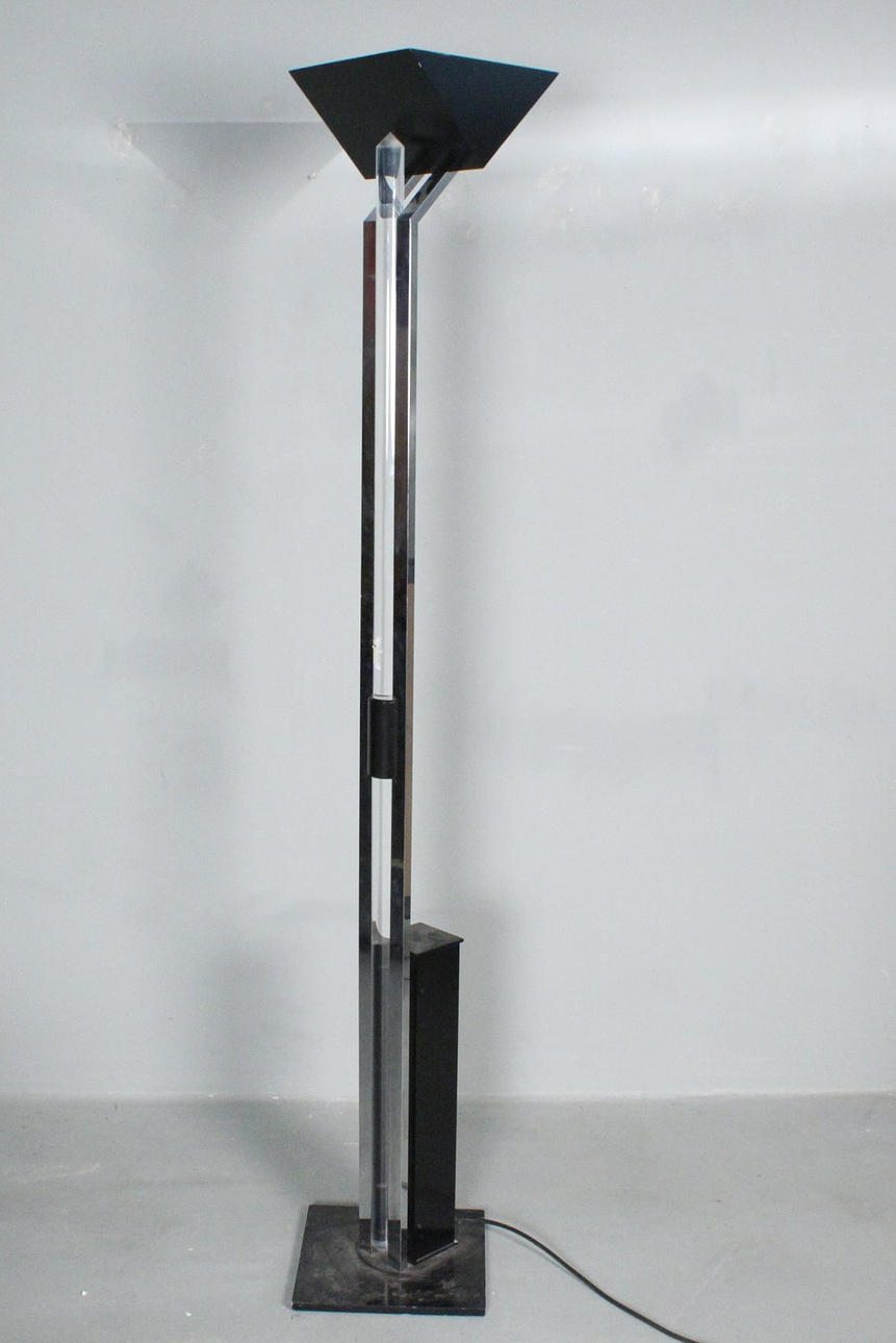 lámpara de pie de los años 90.