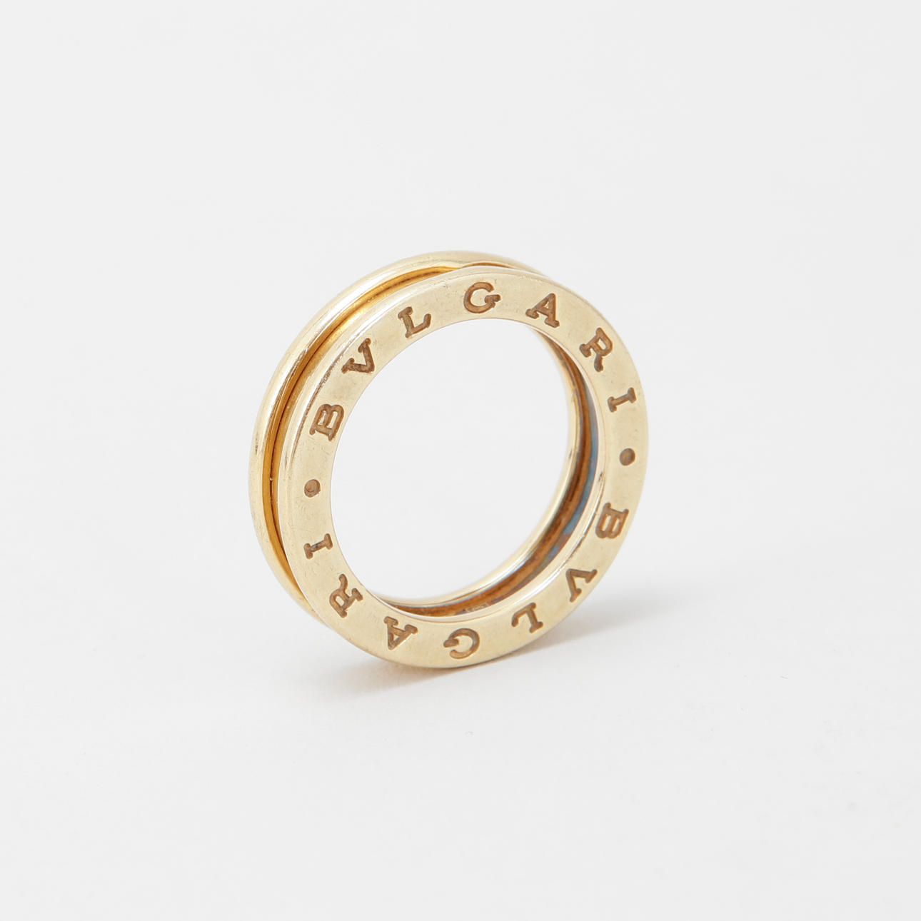 RING, Bvlgari, "B-Zero1", 18k guld, vikt ca 7,5 gram.