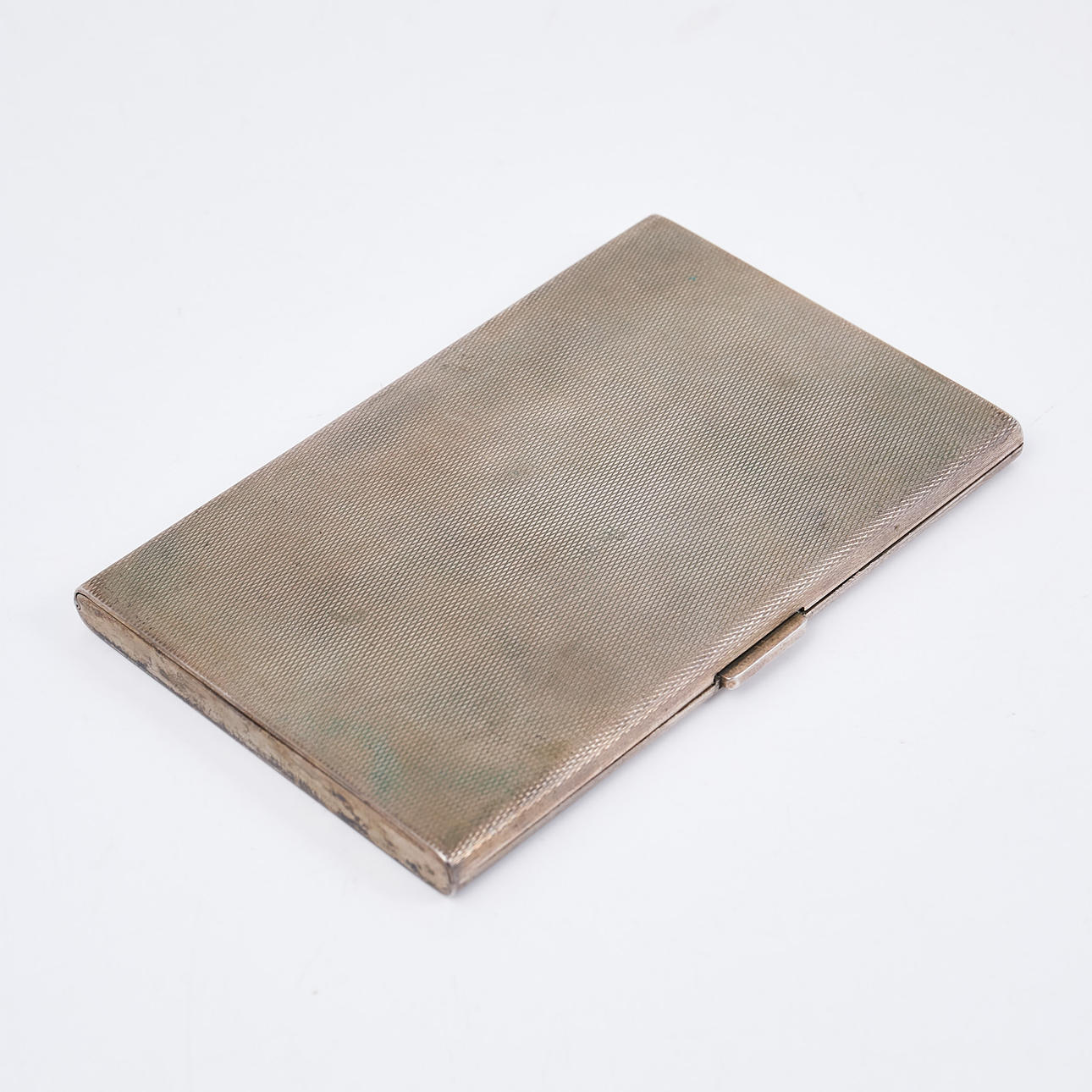 CIGARETTE CASE, silver, Padin, rut and stripe patterned decor, interior striped decor, inner holder in silver.