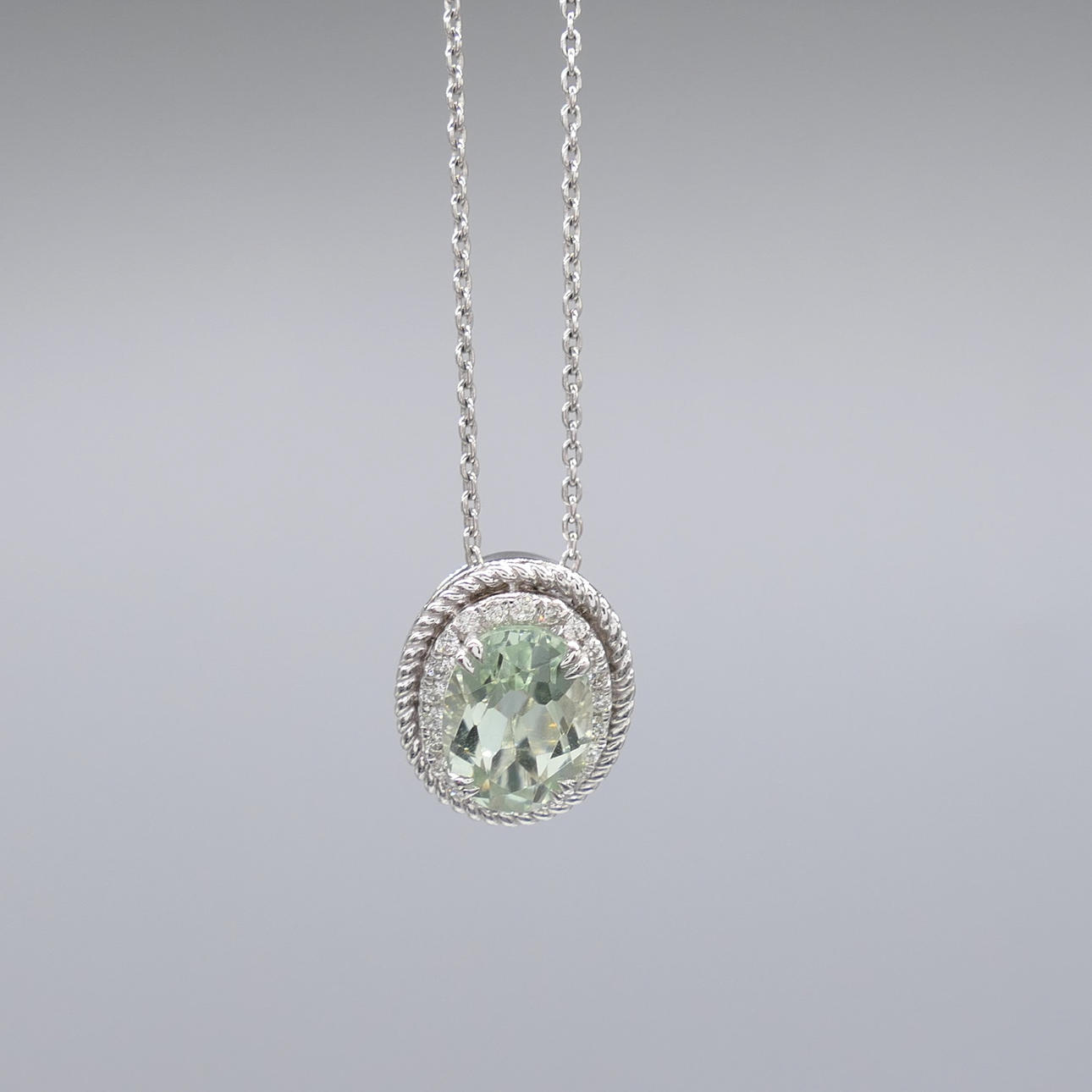 GRÖN AMETIST & DIAMANT halsband.