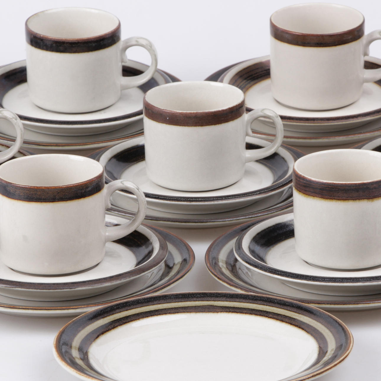 KAFFESERVIS, 28 delar, porslin, "Karelia", Ulla Procopé, Arabia.