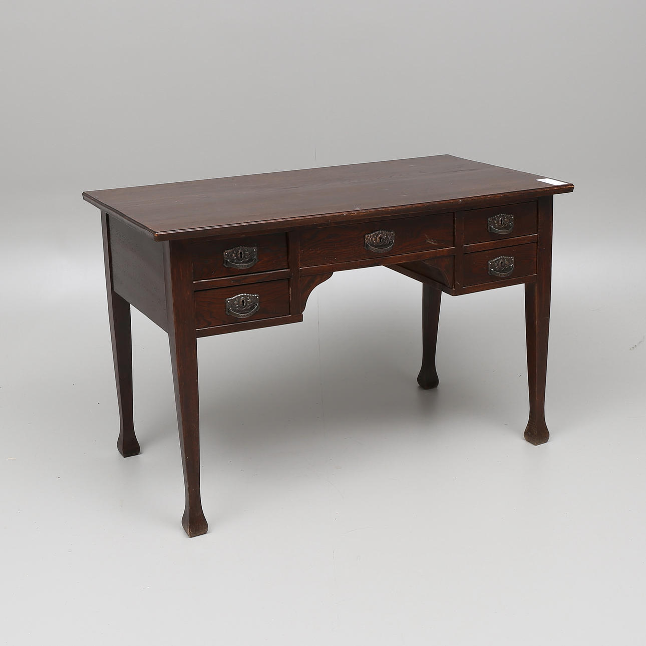 SKRIVBORD, med 5 lådor, ek, jugend, tidigt 1900-tal.