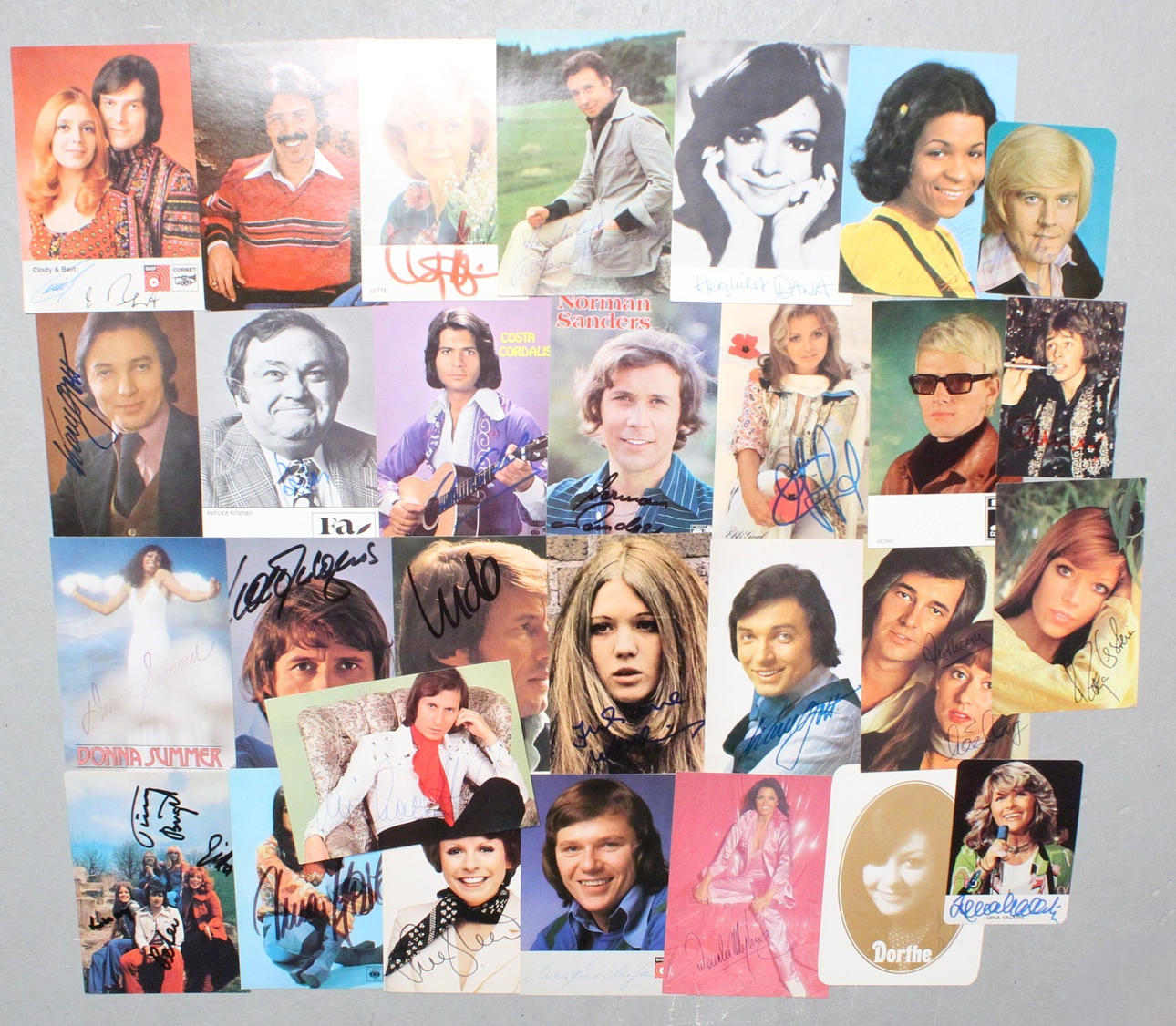 Konvolut Autogrammkarten.