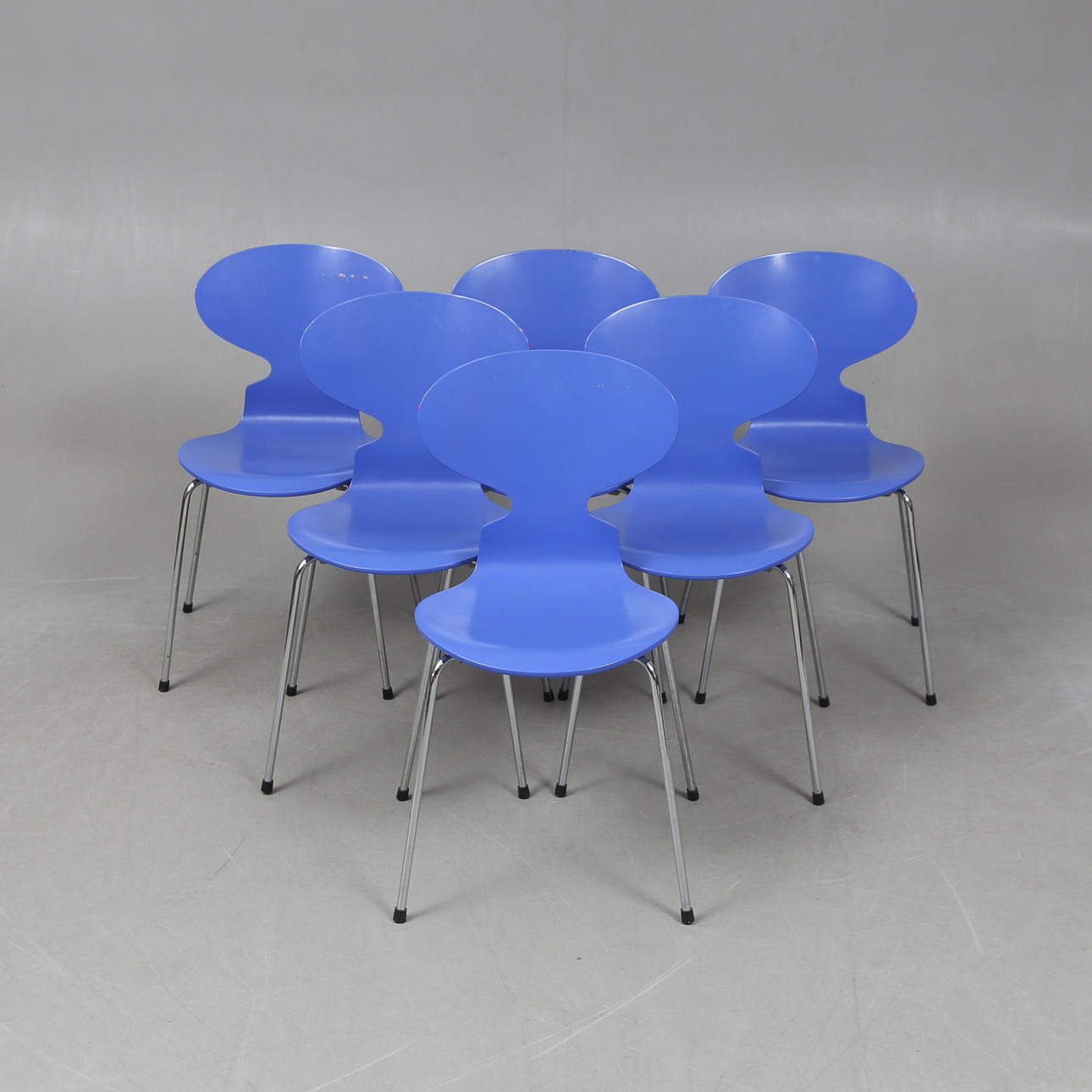 ARNE JACOBSEN. A set of six “Ant 3101