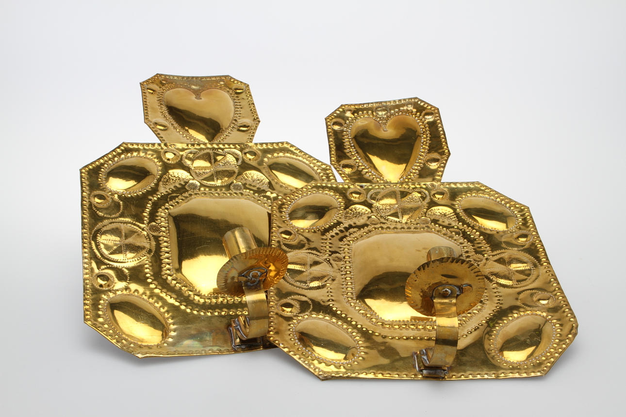 LJUSPLÅTAR, ett par, barockstil, 1800/1900-tal.