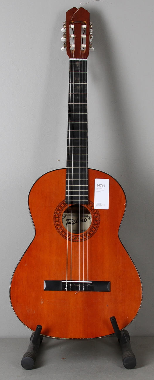 AKUSTISK GITARR, Ritmo, (Spanien).