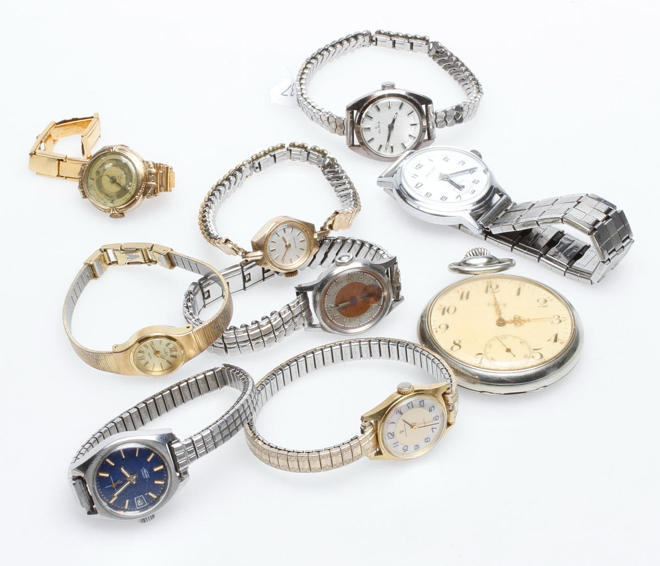 ARMBANDSUR, och FICKUR, 9 st, 1900-tal.