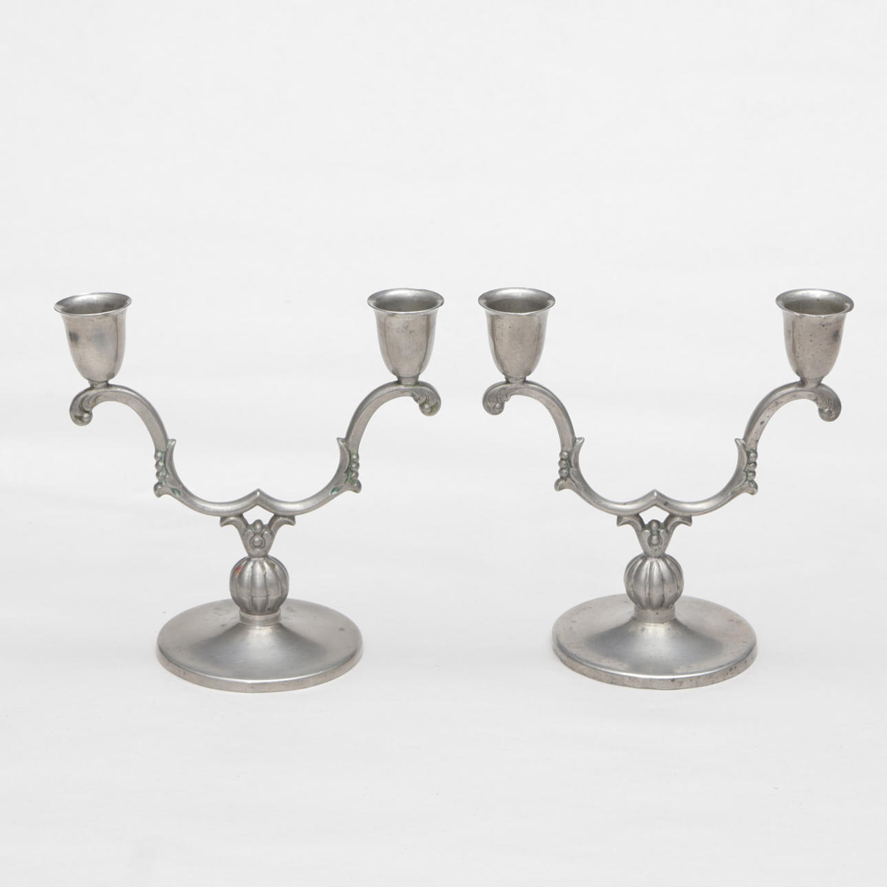 LJUSSTAKAR, 1 par, tenn.