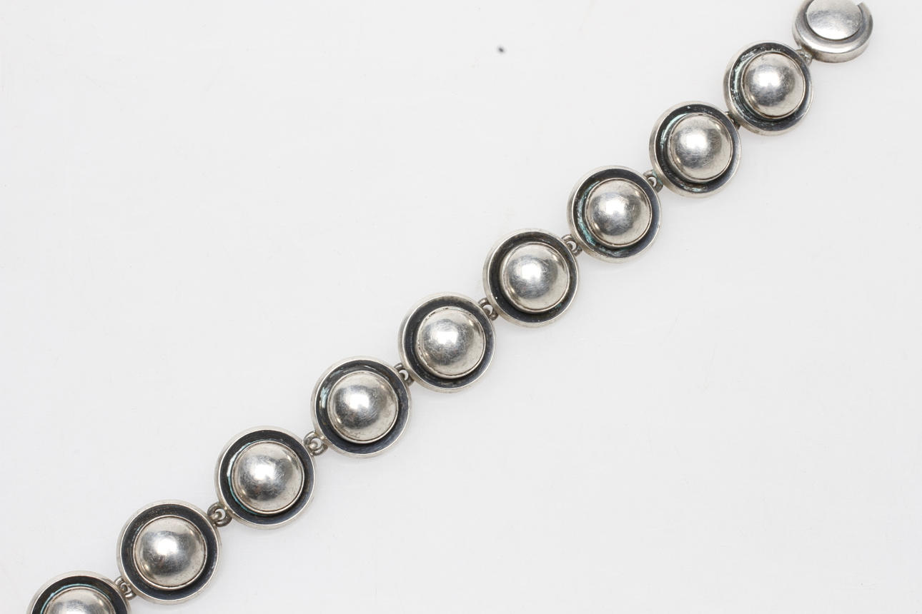 ARMBAND, silver, NE From, Danmark, 1900-talets andra hälft.