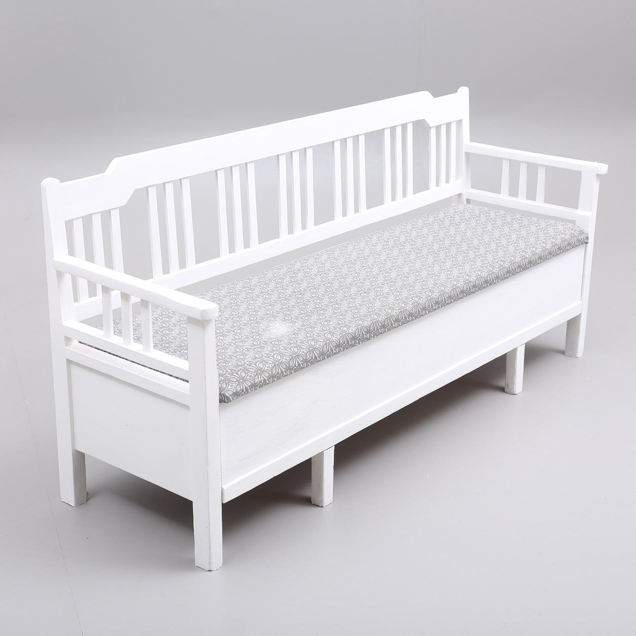 A Carl Larsson style kitchen sofa, 20th century.