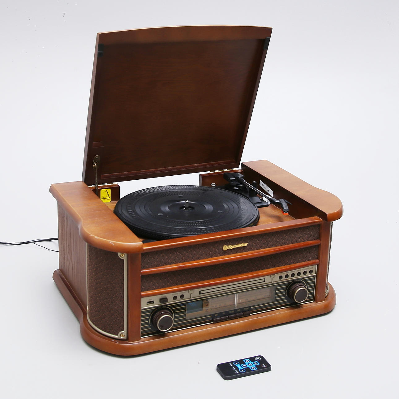 KOMPAKTSTEREO, retrostil, Roadstar, samtida.