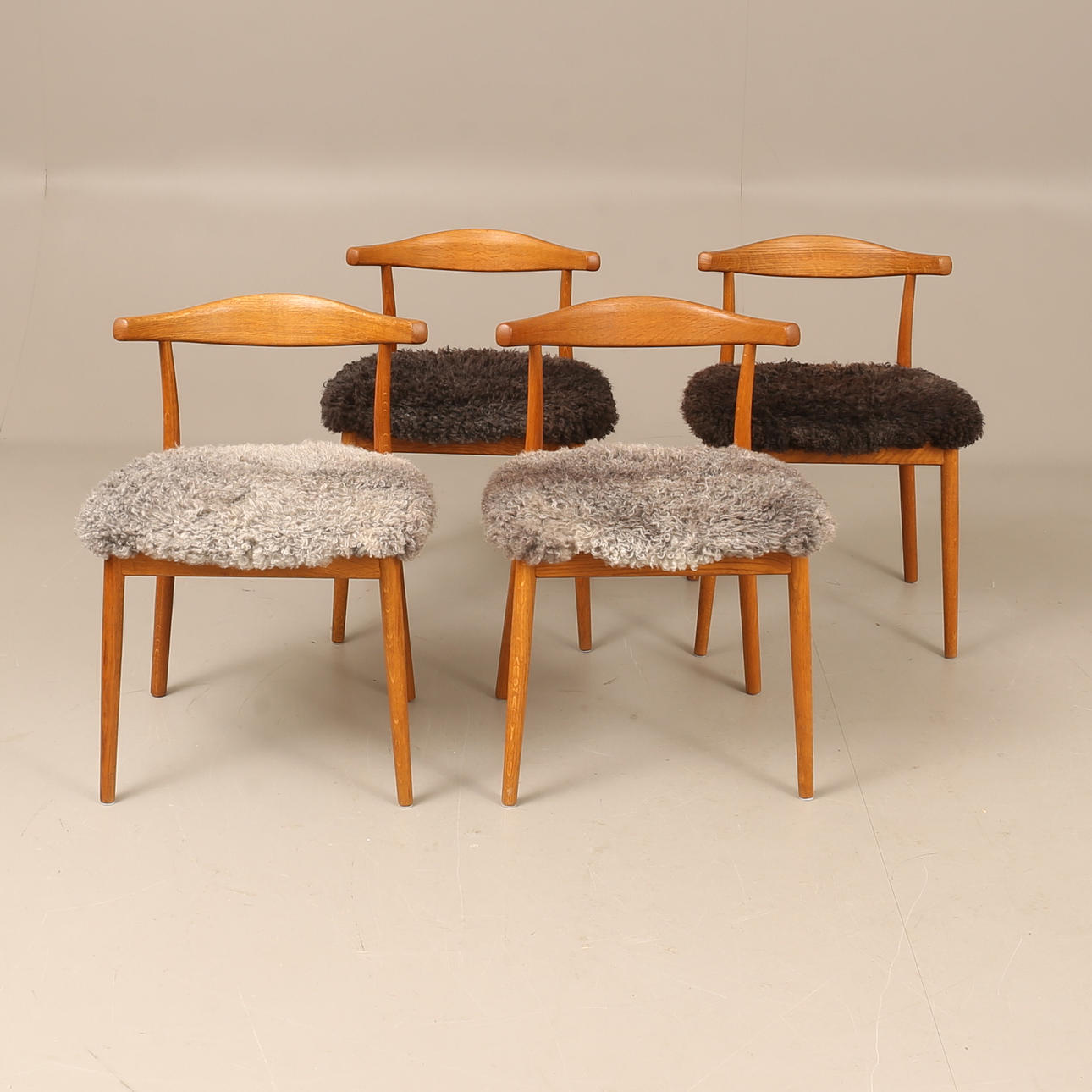 STOLAR, 4 stycken, ek, 1960/70-tal.