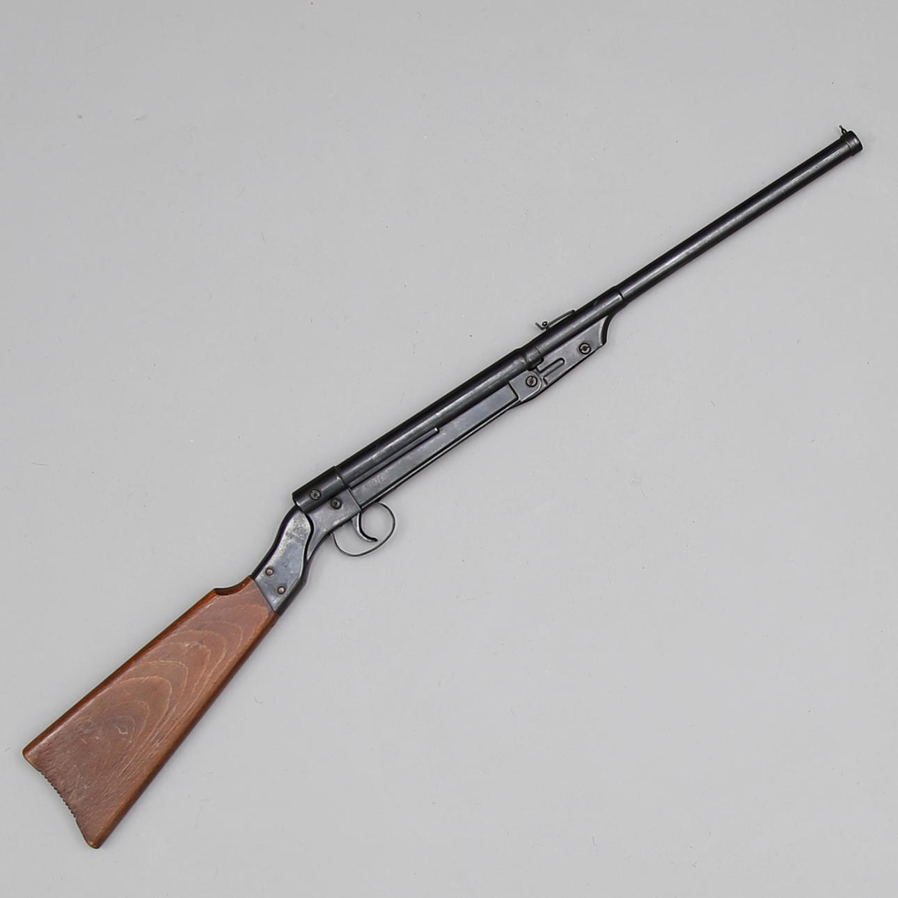 LUFTGEVÆR. mærket Diana, model 15, 1950'erne.