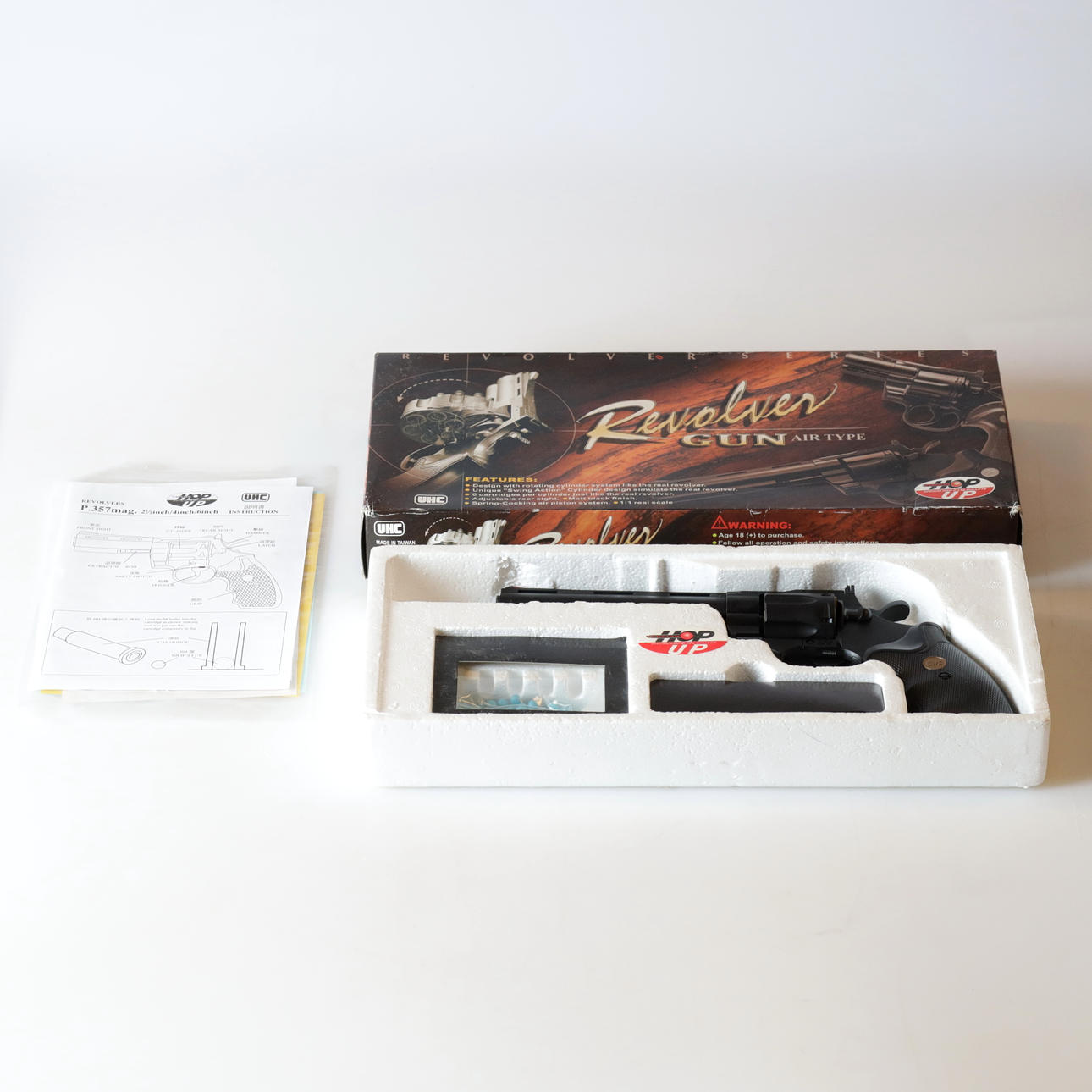 SPRING POWERED AIR SOFT, “Revolver Hop Up”, Colt Python .357 Magnum.