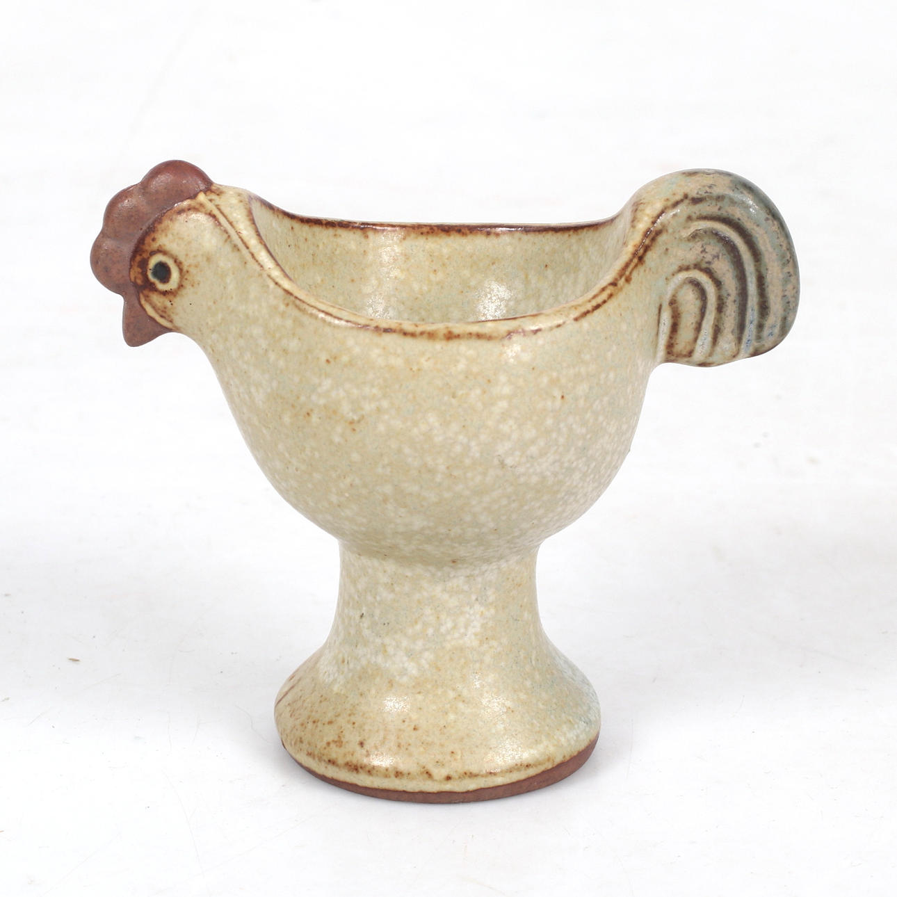 LISA LARSON. Ein Eierbecher aus Steingut aus der Serie „Easter“, K-Studio, Gustavsberg.