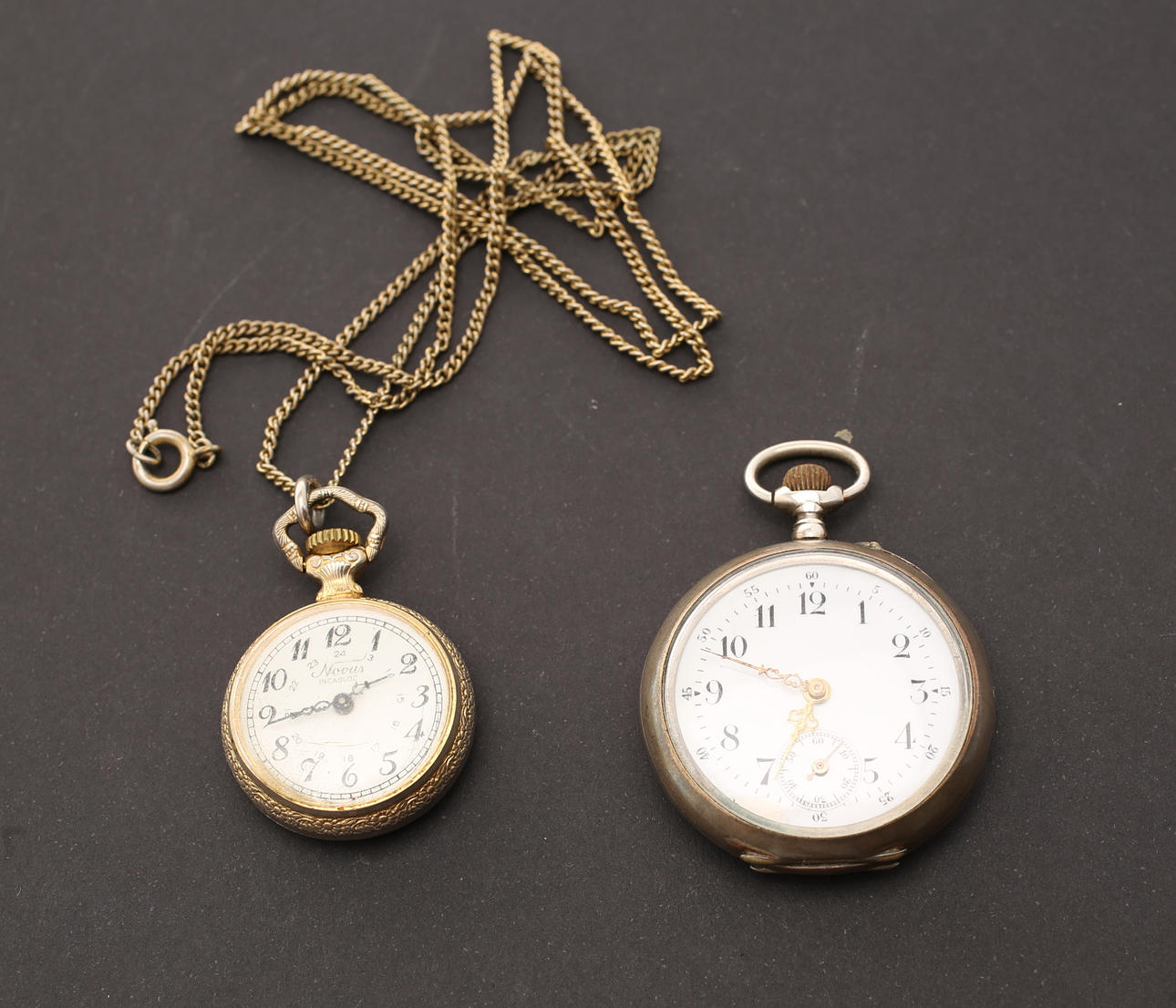 MORMORSUR, 2 stycken, silver.