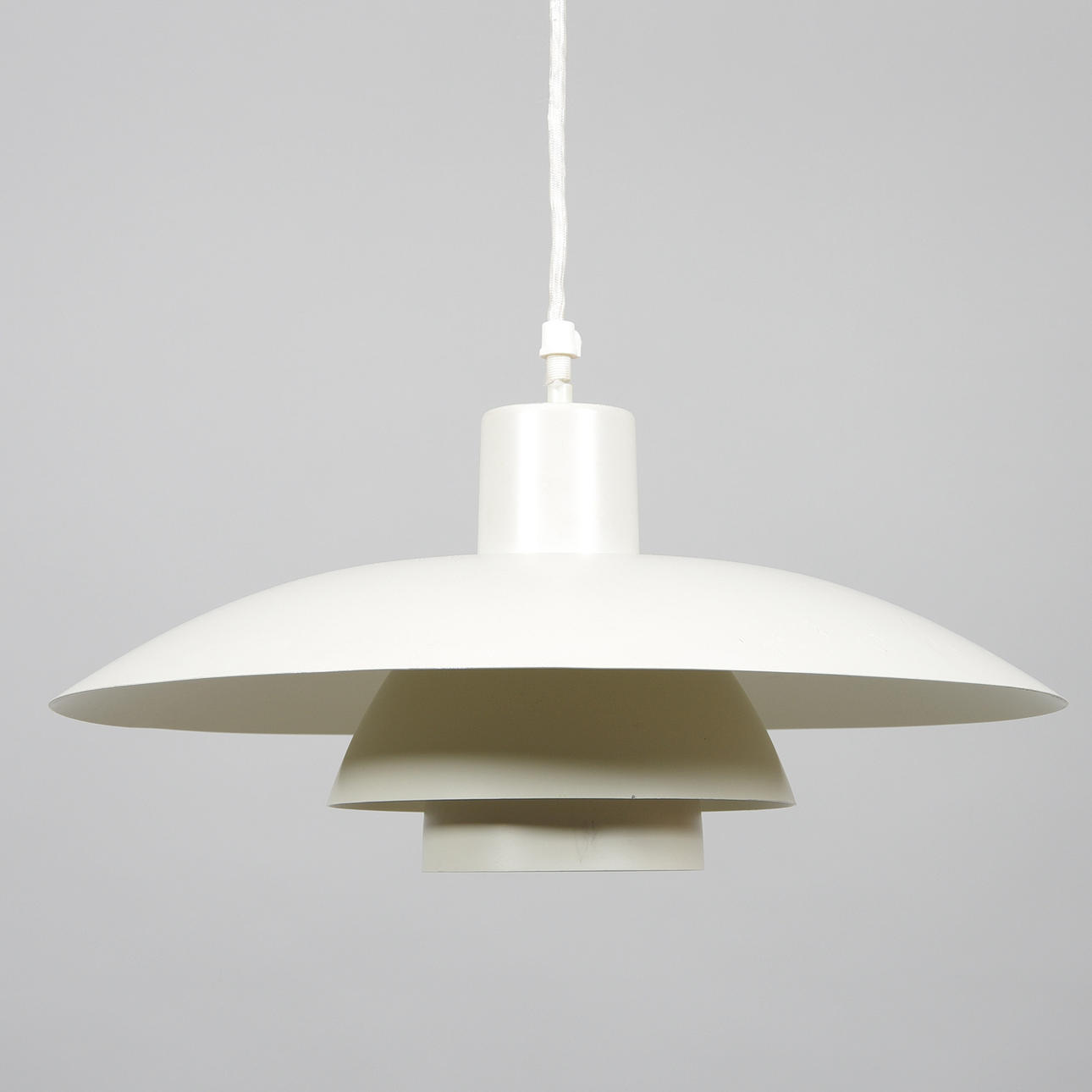 TAKLAMPA, PH 4/3, Poul Henningsen, Louis Poulsen, 1900-talets andra hälft.