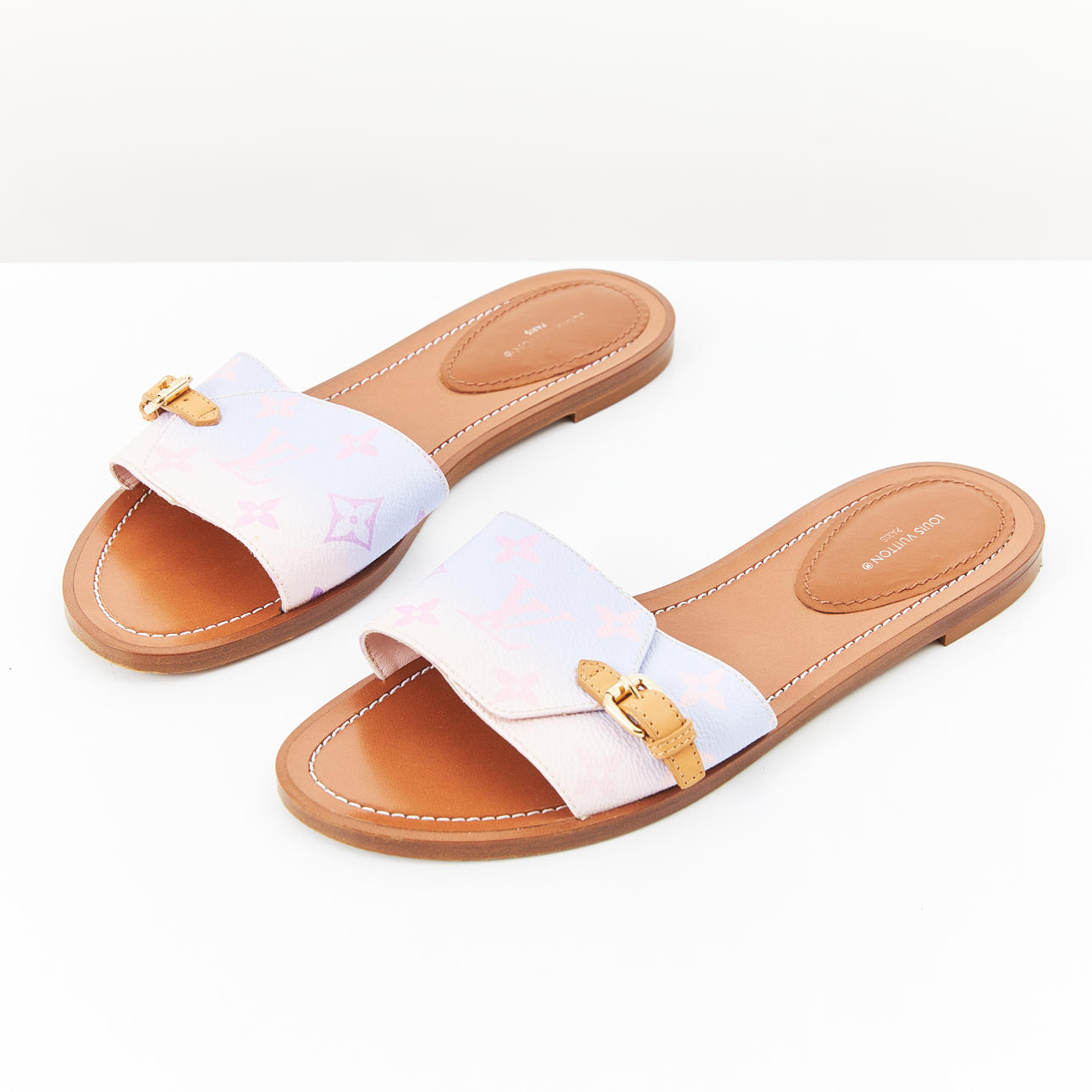 LOUIS VUITTON, sandals, “Lockit Flat Mule”, size 39.