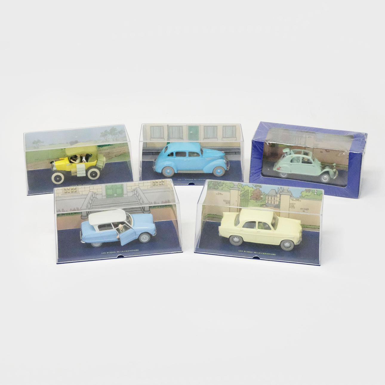 COCHES COLECCIONABLES DE TINTÍN, CINCO PIEZAS.