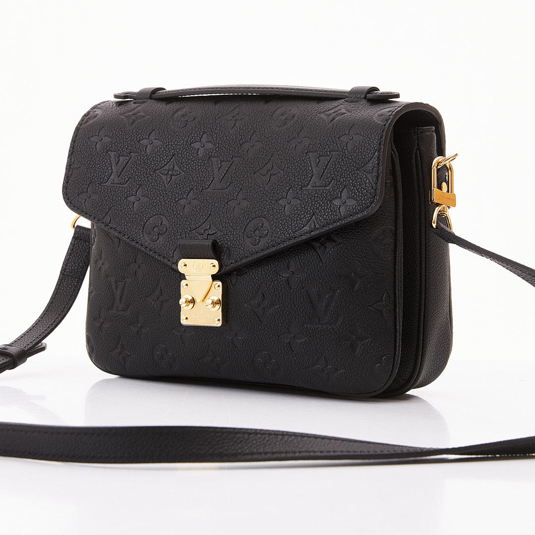 LOUIS VUITTON, Tasche, „Pochette Métis“, 2020.