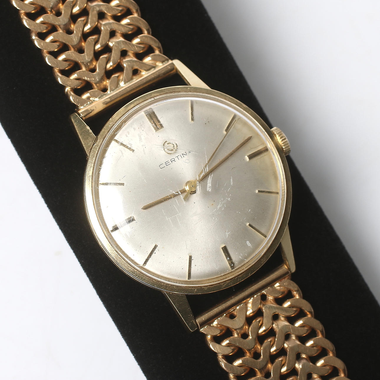 ARMBANDSUR, Certina, ARMBAND 18k guld, Total vikt 77 gram.