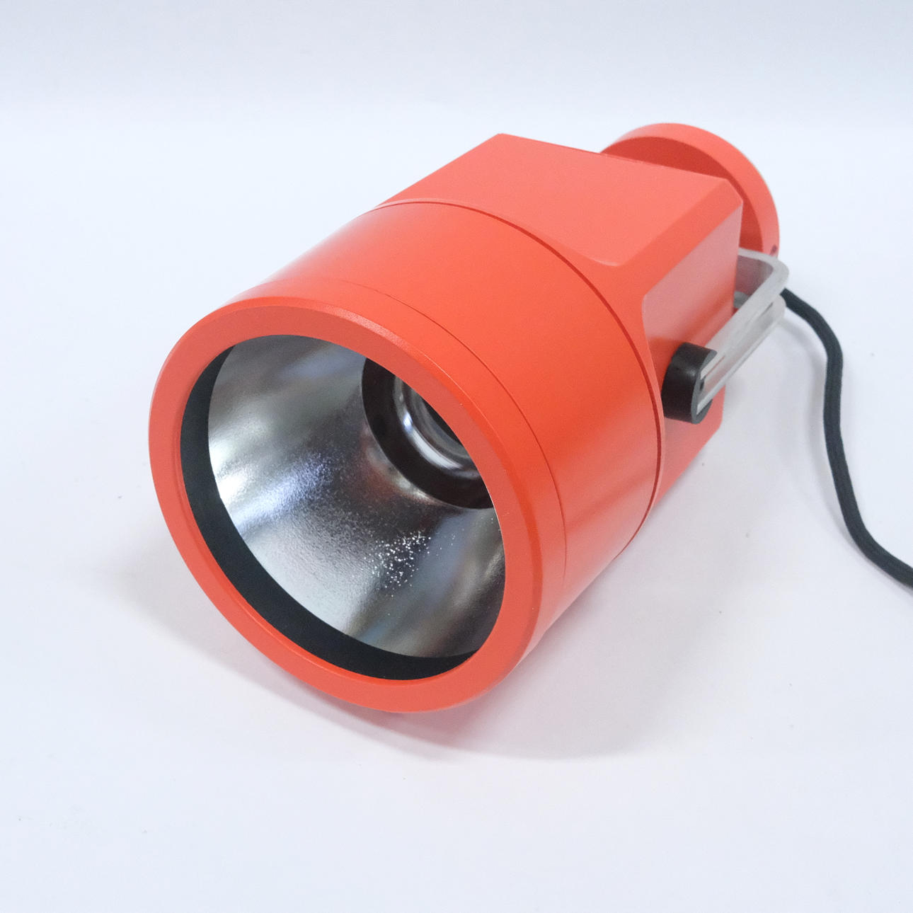 LOUIS PAULSEN, „UNISPOT“ STOREBROR.