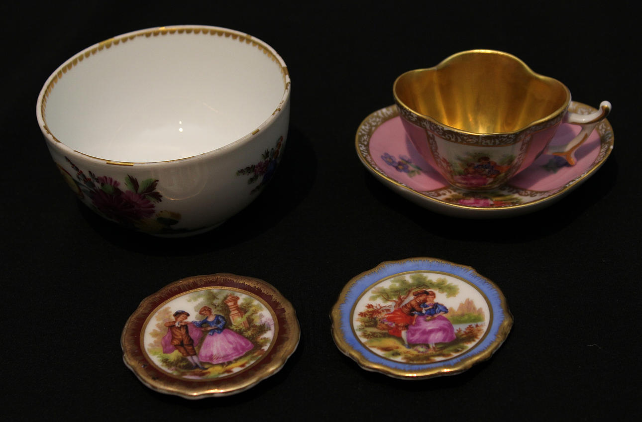 Parti porslin (5). Bl a Meissen.