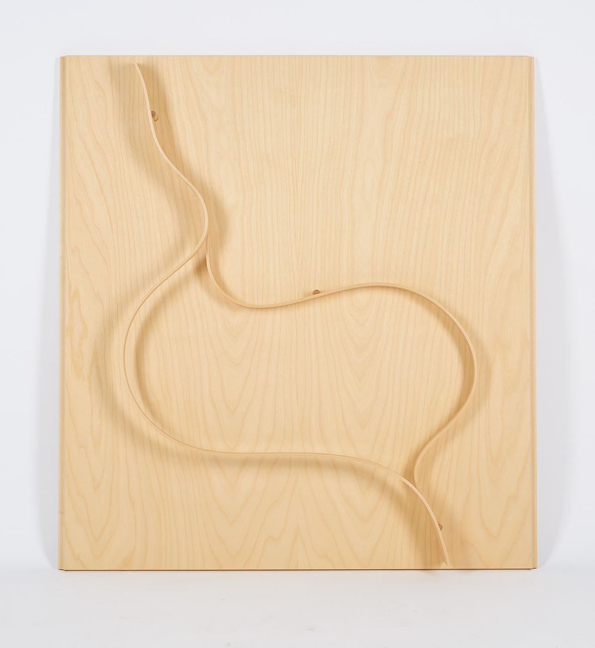 ALVAR AALTO. WALL RELIEF, (1934) Experimente mit Holz, 2015.