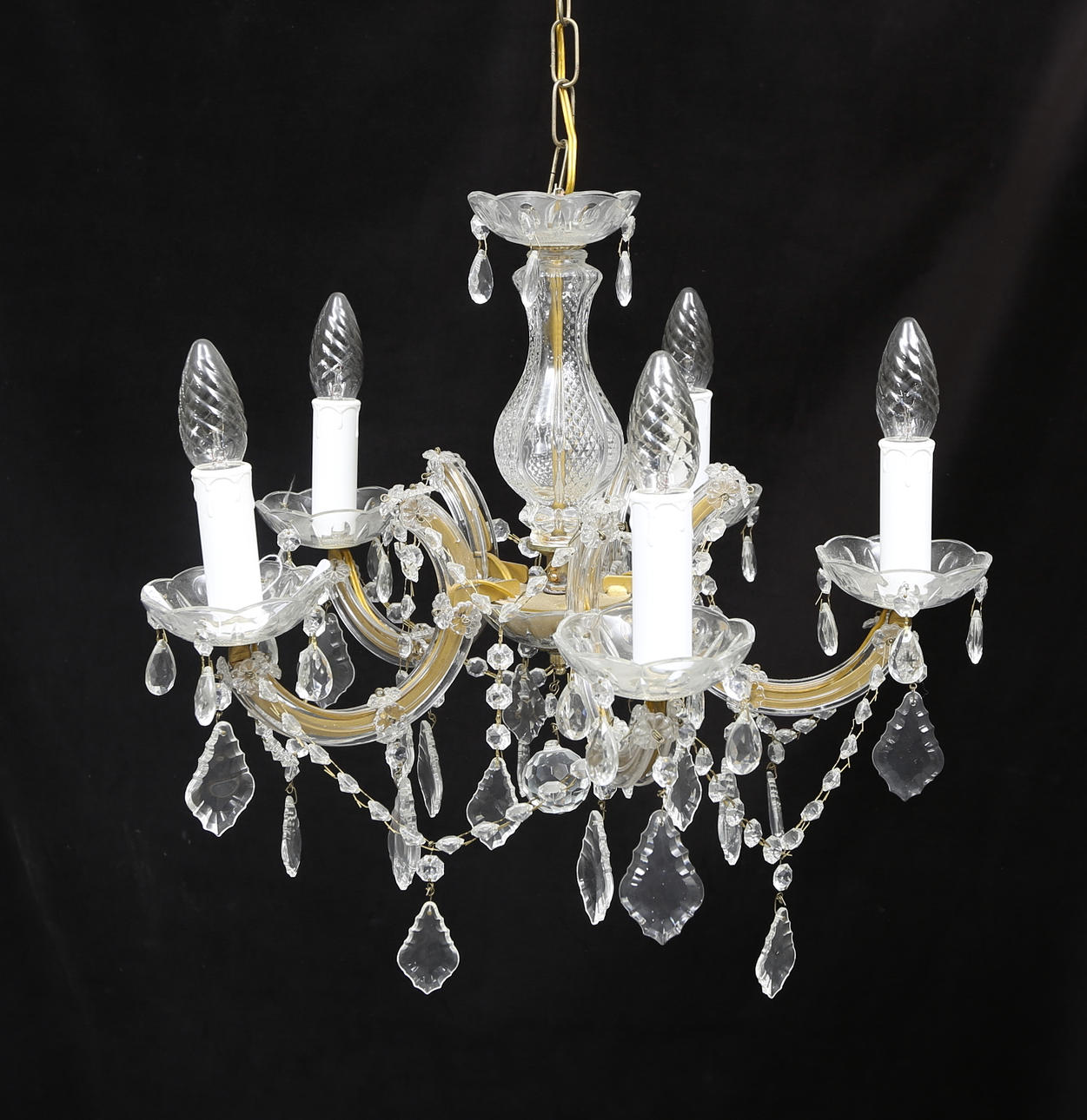 TAKKRONA med prismor, Maria Theresia-stil, 1900-tal, höjd utan kedja 35 cm.