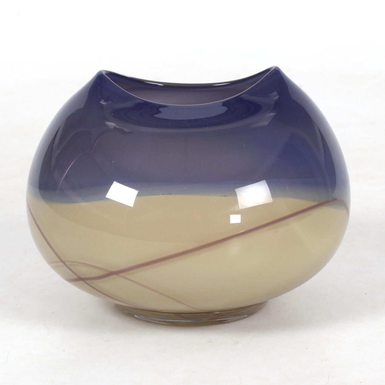 RICHARD RACKHAM. Vase, Glas, Feuer, Luft, Glasstudio.