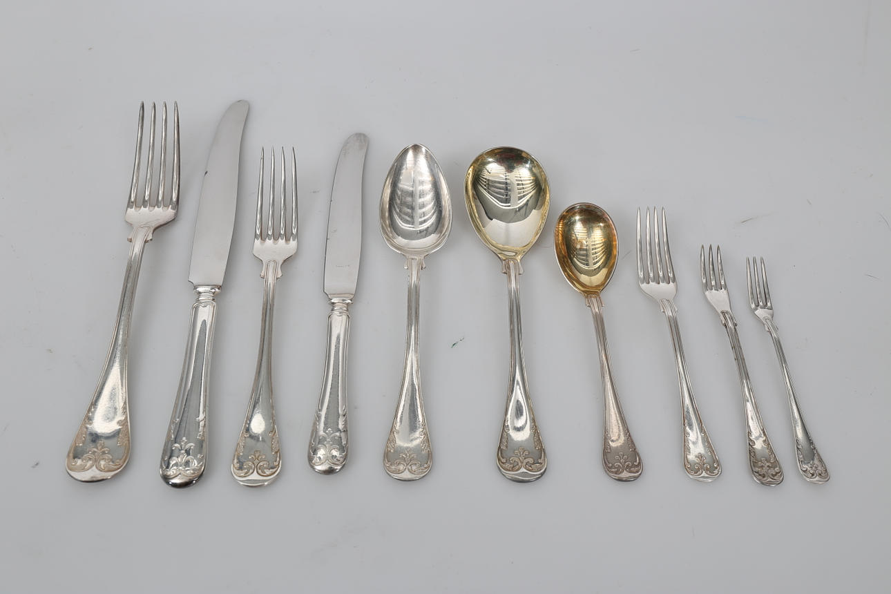 BESTICKSUPPSÄTTNING, nysilver, 87 delar, "Franska Liljan", 1900-tal.