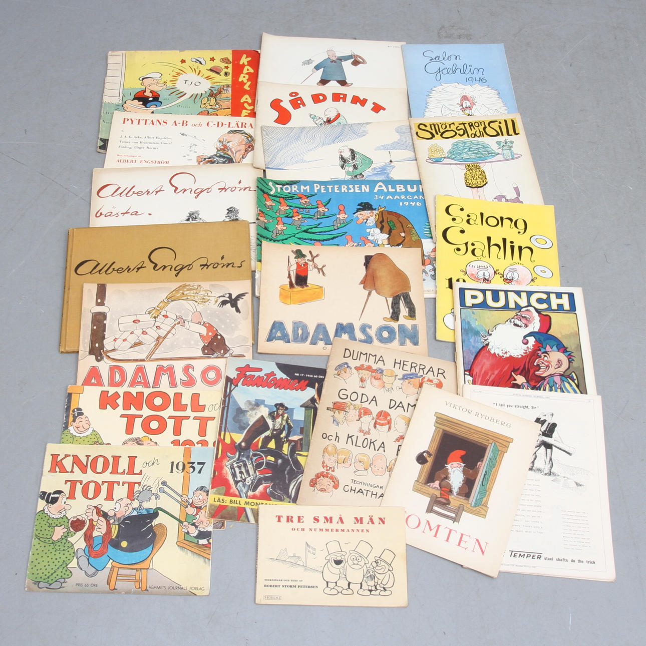 PARTI TIDNINGAR och HÄFTEN, mestadels serier, bl a Fantomen, Knoll & Tott samt Albert Engström.