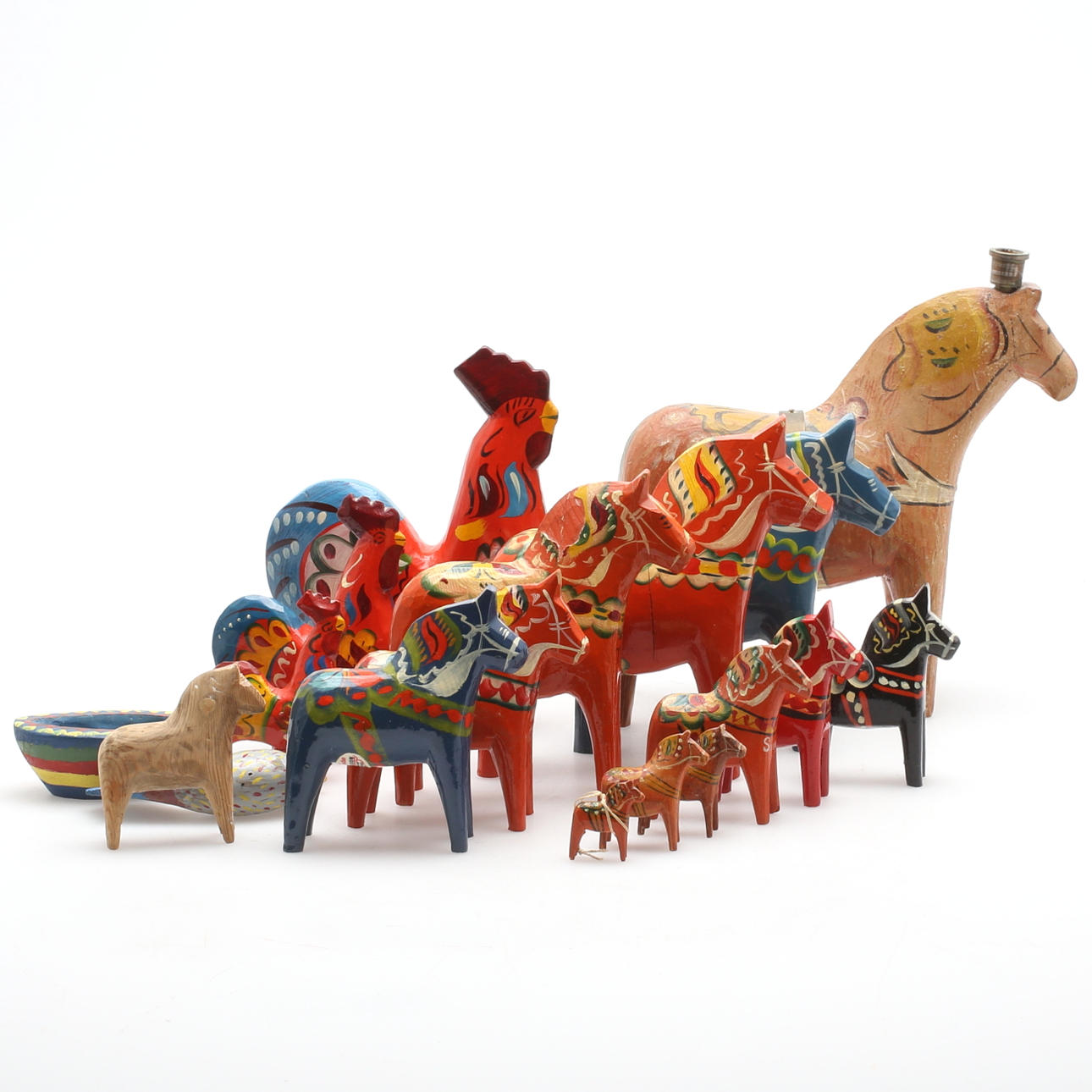 DIVERSE ALLMOGEFÖREMÅL, dalahästar, med mera, 1900-tal.