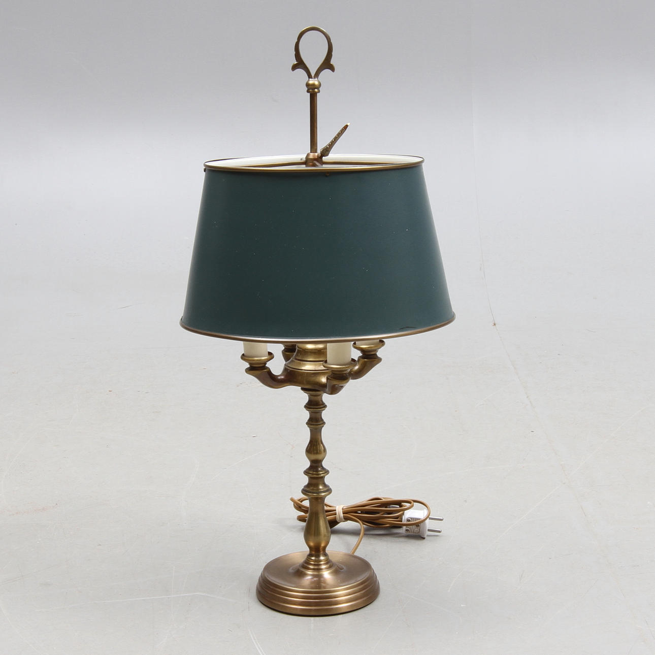 BORDSLAMPA, Bouilottemodell, Einar Bäckströms lampfabrik, omkring 1900-talets mitt.