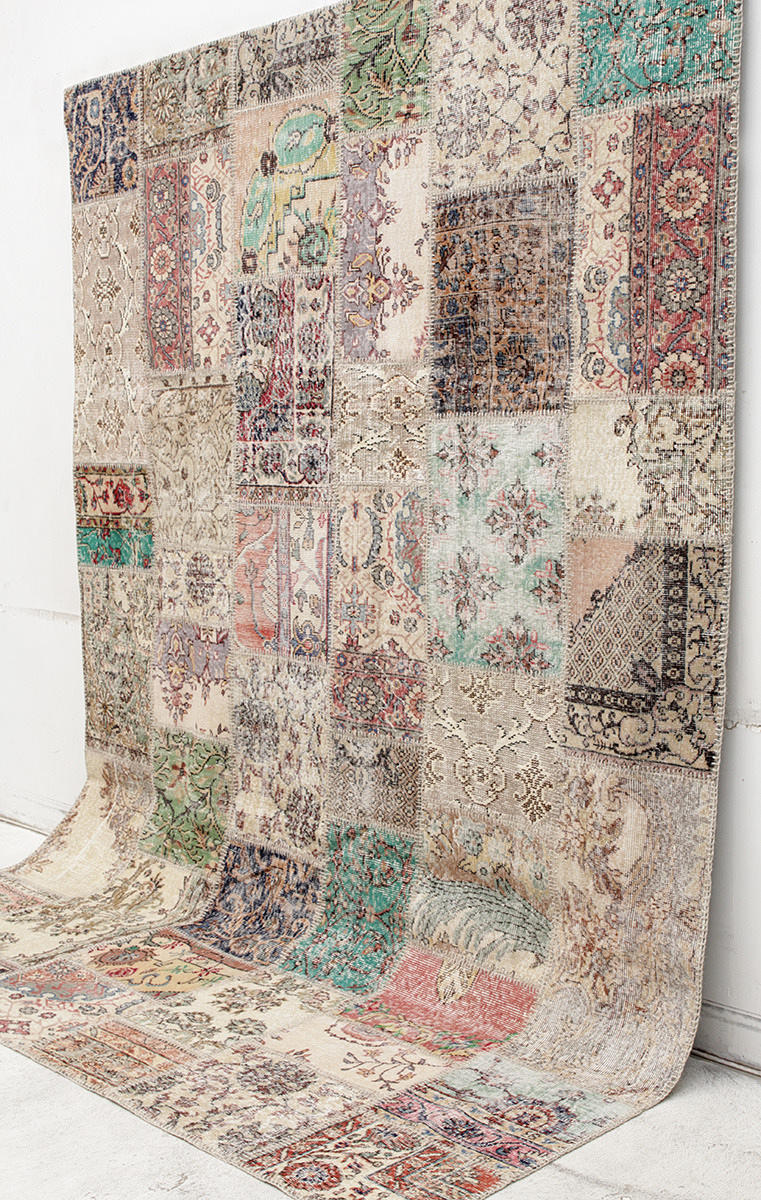 MATTA, carpet patchwork, 310 x 230 cm.