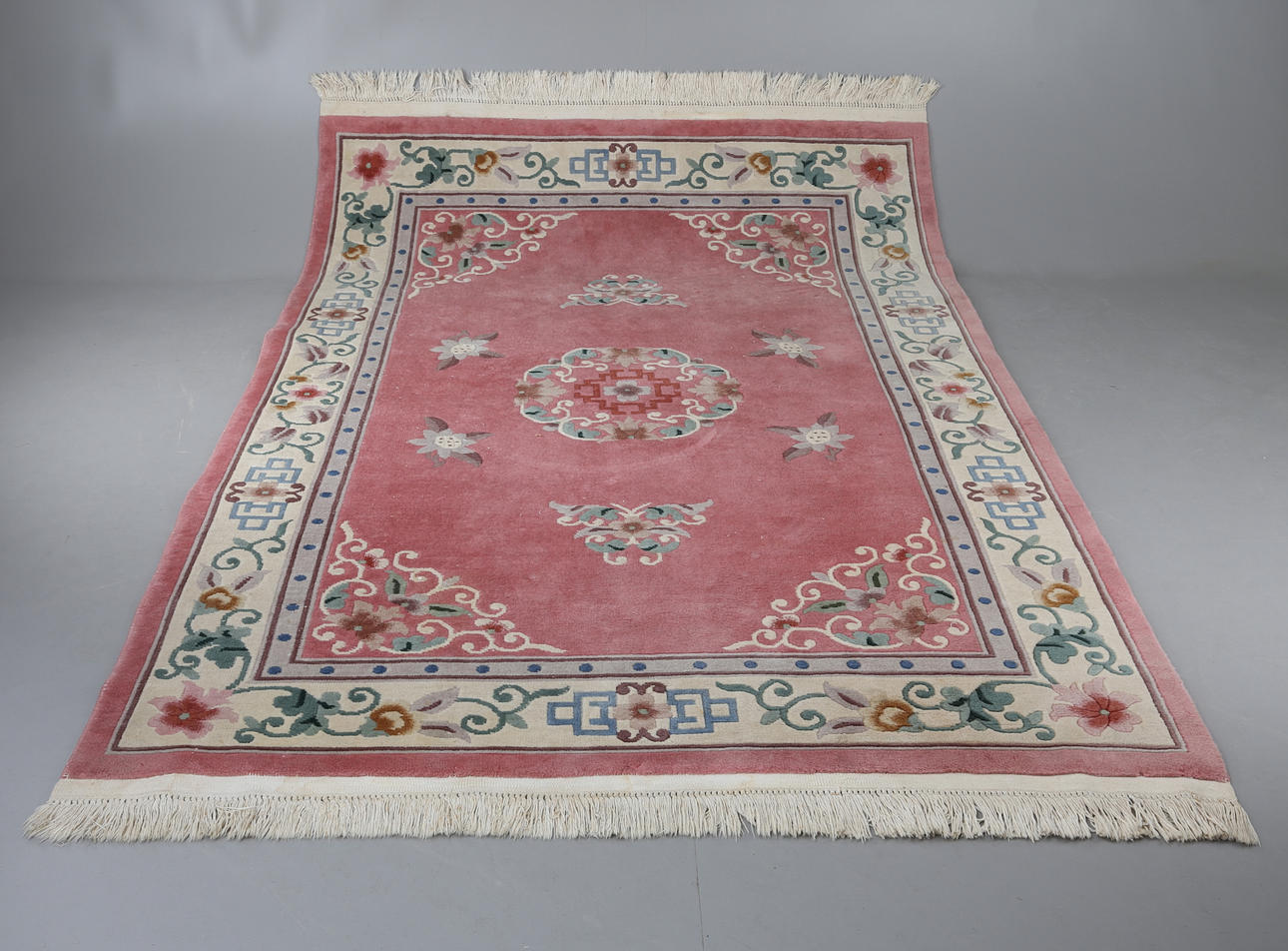 MATTA, "Chinamatta", handknuten, Bennebol AB, 183 x 274 cm.