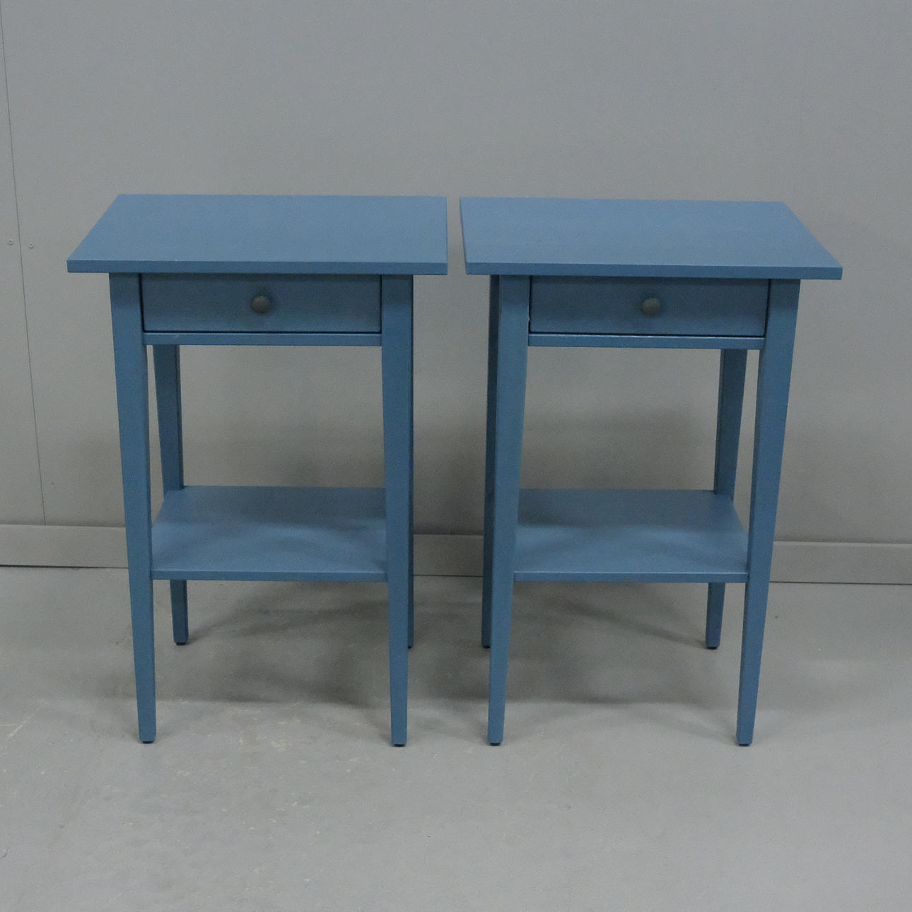 ETT PAR SÄNGBORD, HEMNES, BLÅBETS, IKEA, SAMTIDA.