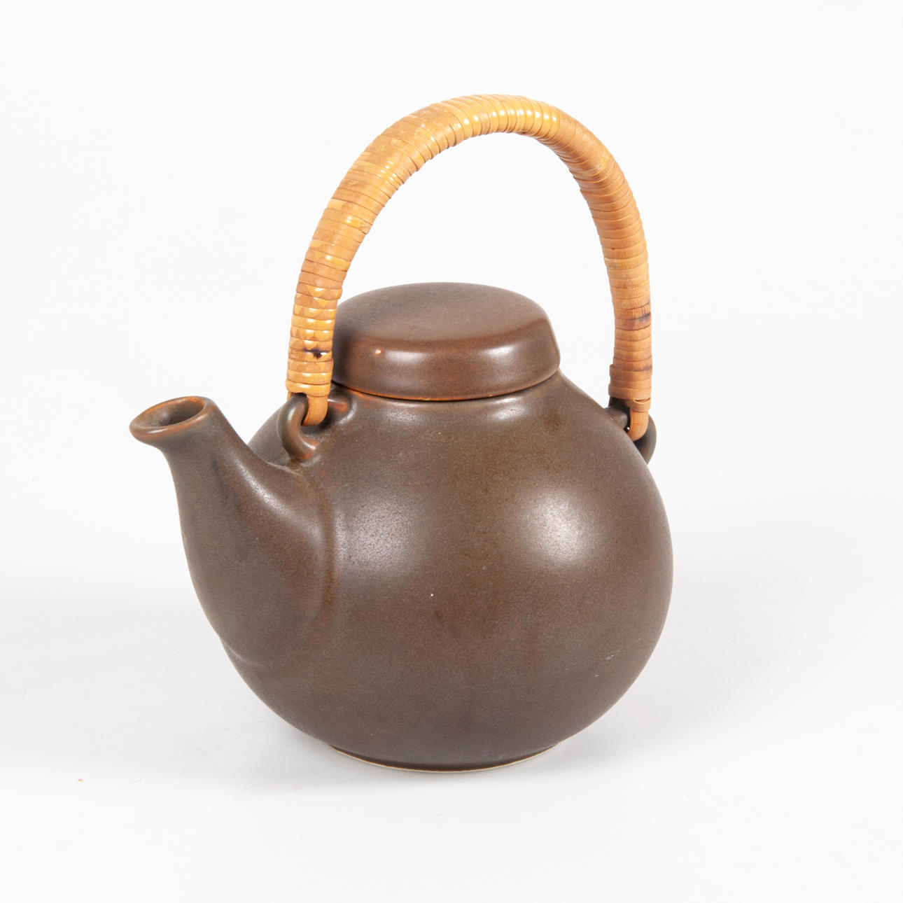 ULLA PROCOPÉ. TETERA, ÁRABE.