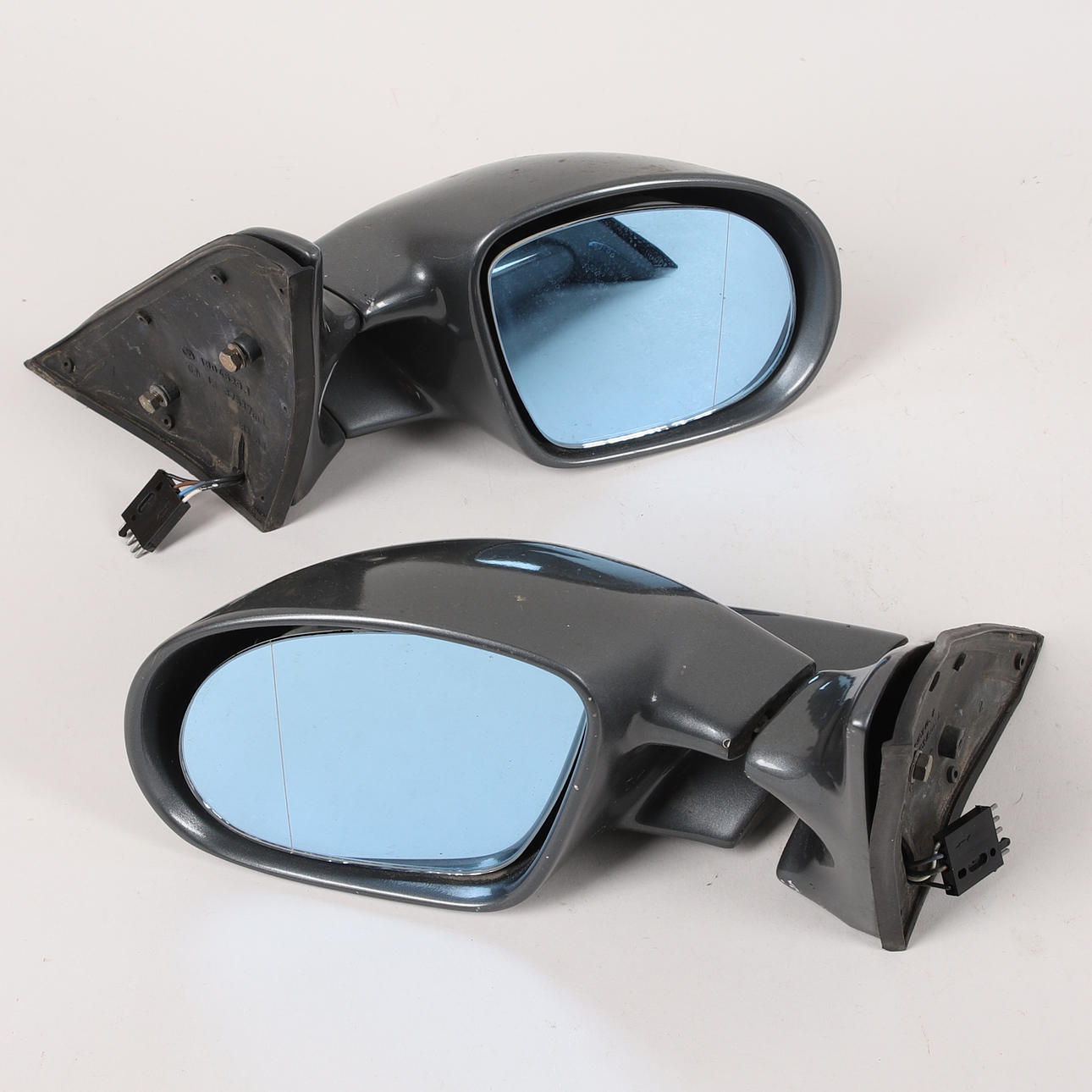 Side mirrors, a pair, BMW E30.