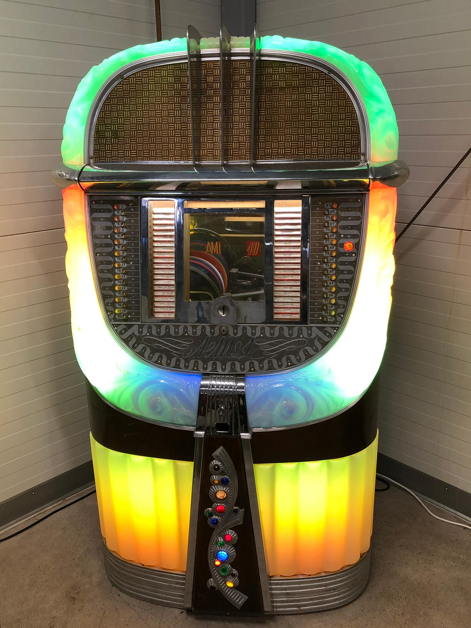 AMI, jukebox, model 500/A, made 1946-1947, USA.