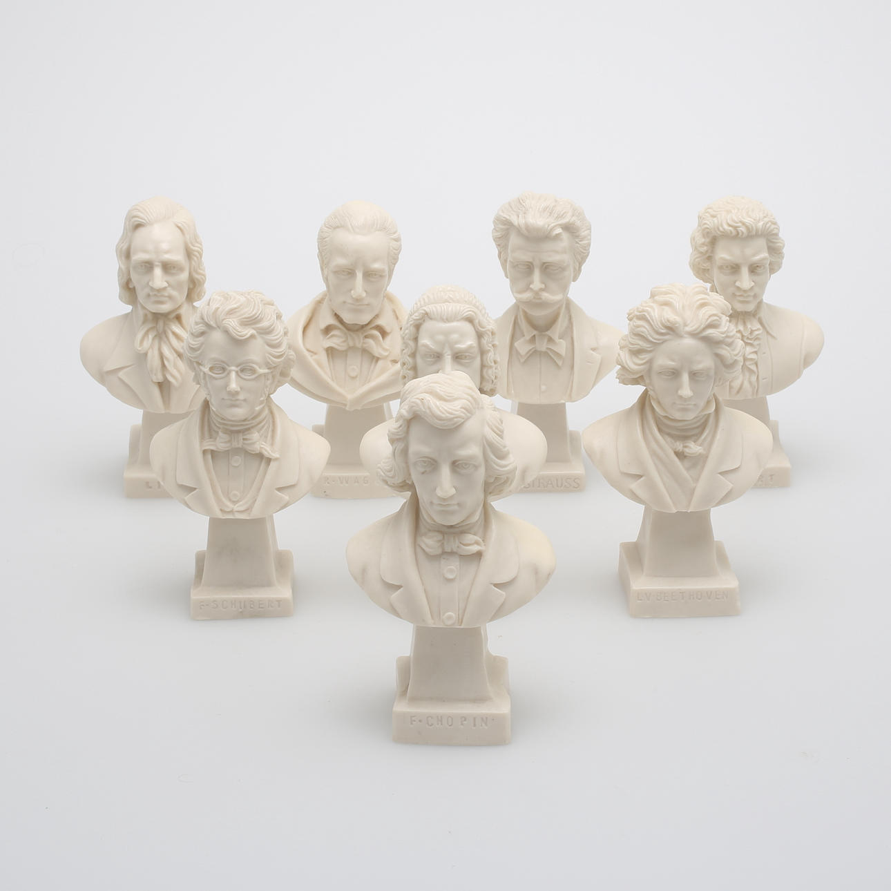 FIGURINER, 8 st byster, kompositörer, konstmassa.