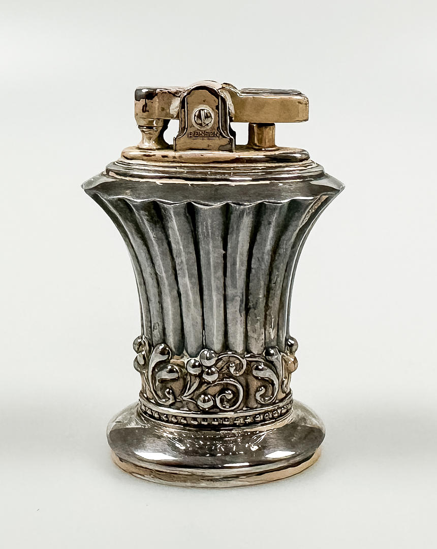 ZIGARETTENANZÜNDER, „Newport“, Ronson, England.