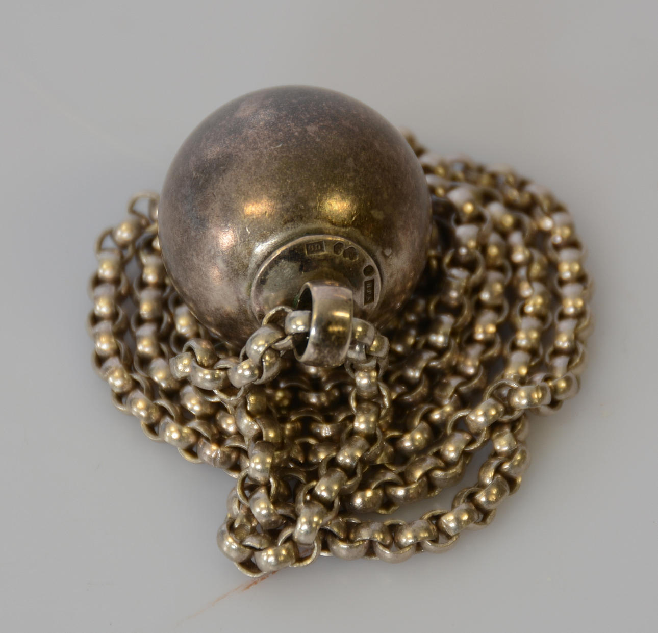 HALSKEDJA MED HÄNGE, silver, Smyckeboden B Johnson U Hallberg, 1970.