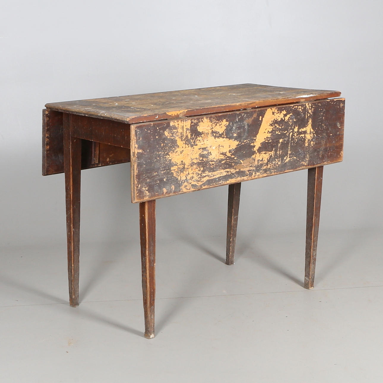 KLAFFBORD, trä, 1800-tal.