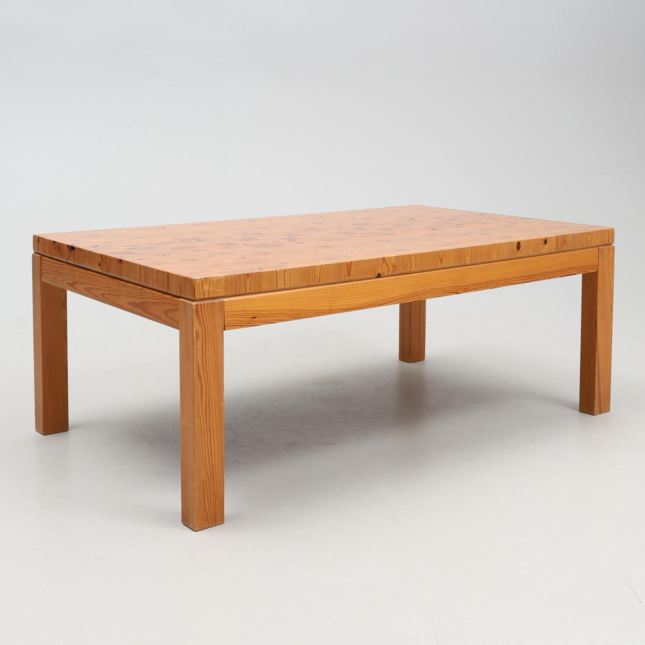 SOHVAPÖYTÄ 1970-LUKU.