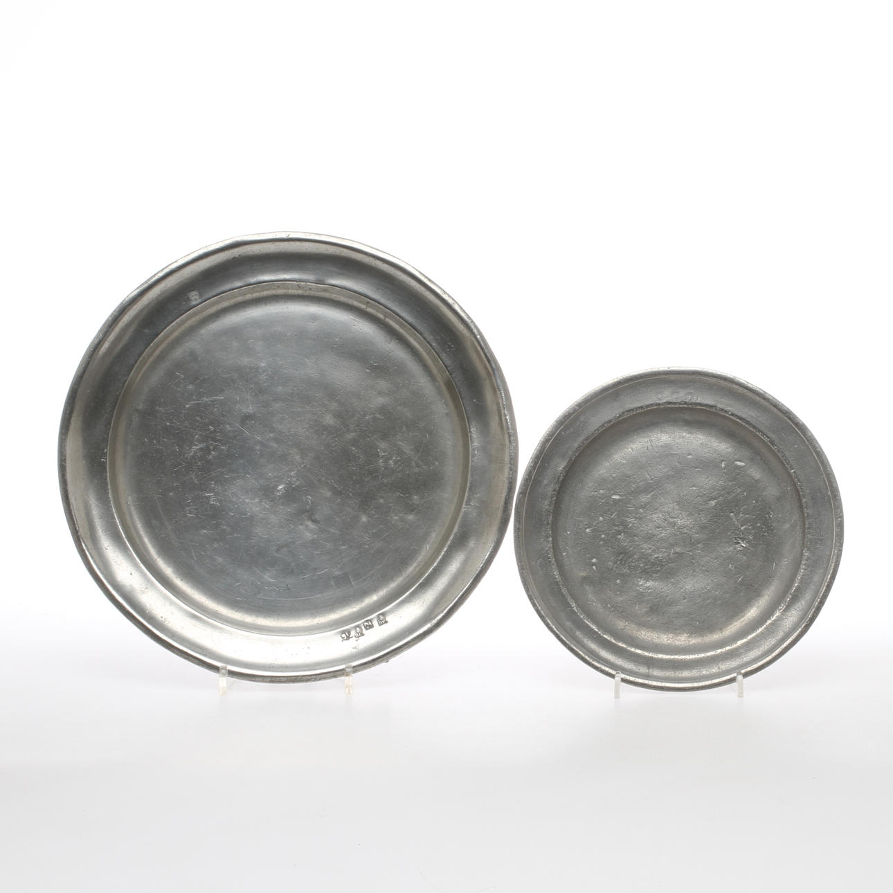 FAT och TALLRIK, tenn, bland annat Gottlob Friedrich Baumann, Hudiksvall, 1700/1800-tal.