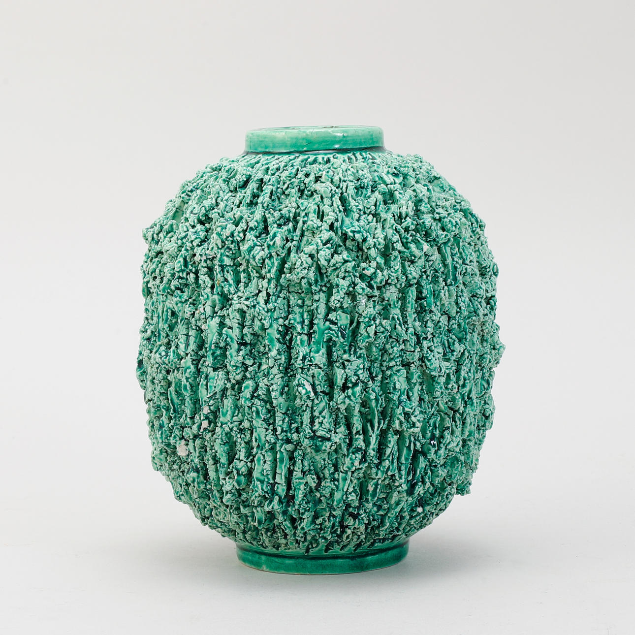 GUNNAR NYLUND. MALJAKKO, chamotte, Rörstrand.