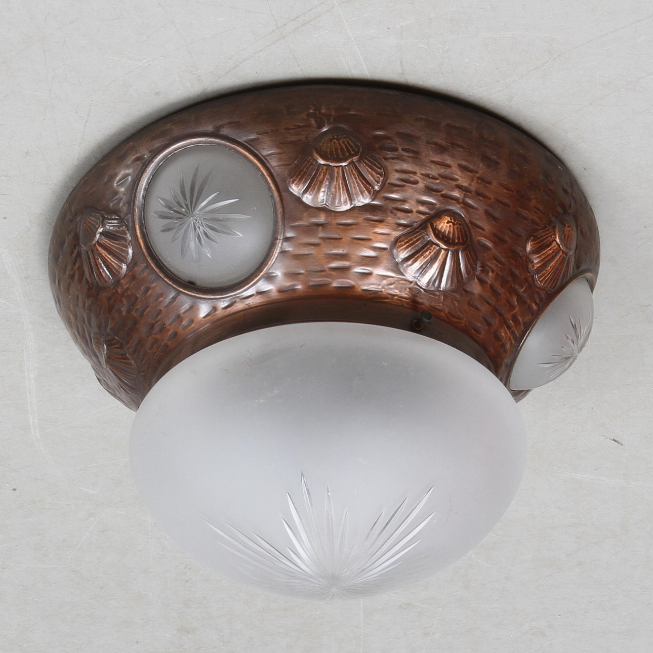 TAKPLAFOND, jugend, 1900-tal.