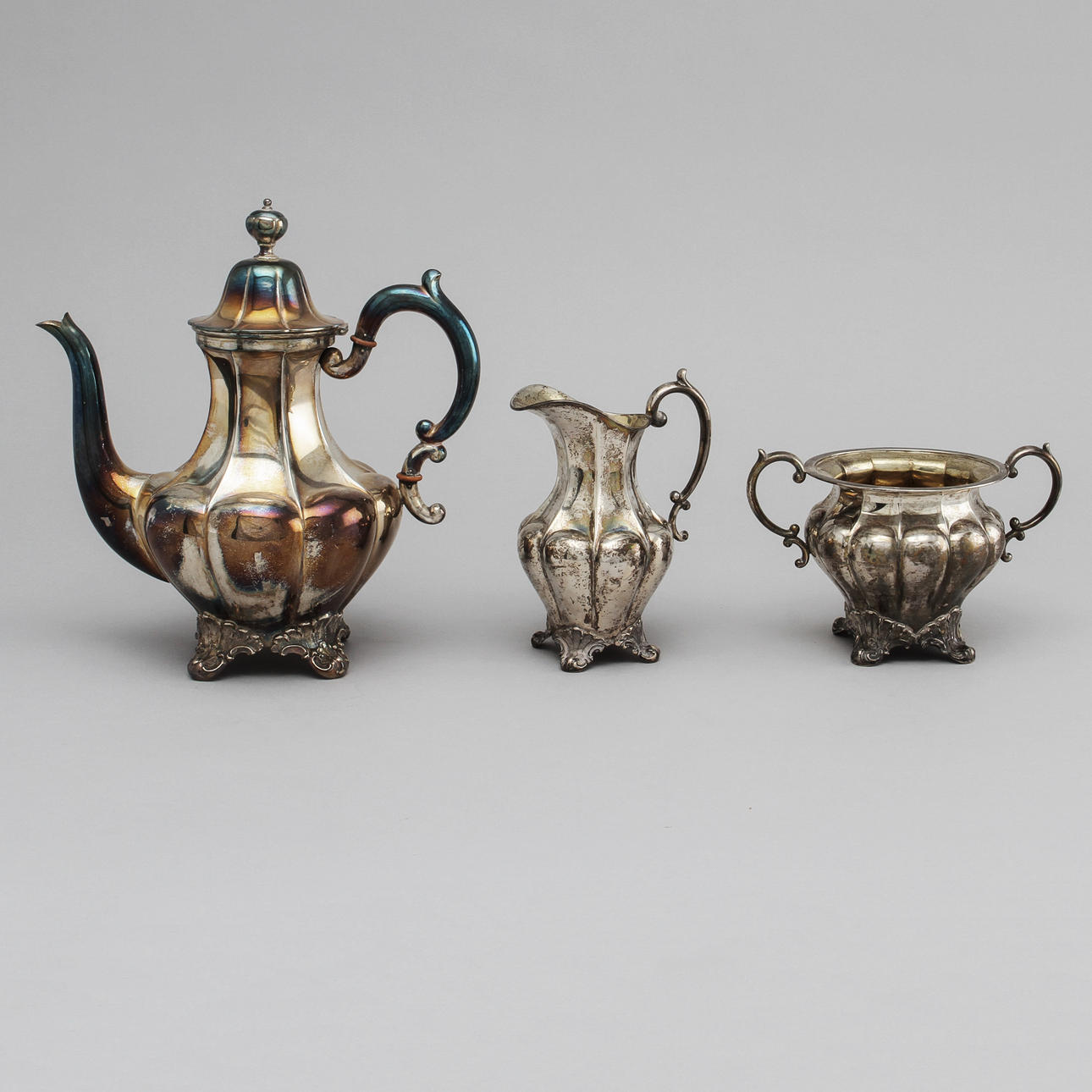 KAFFESERVIS, silver, 3 delar, C G Hallberg, Stockholm 1933, vikt 1130 gram.